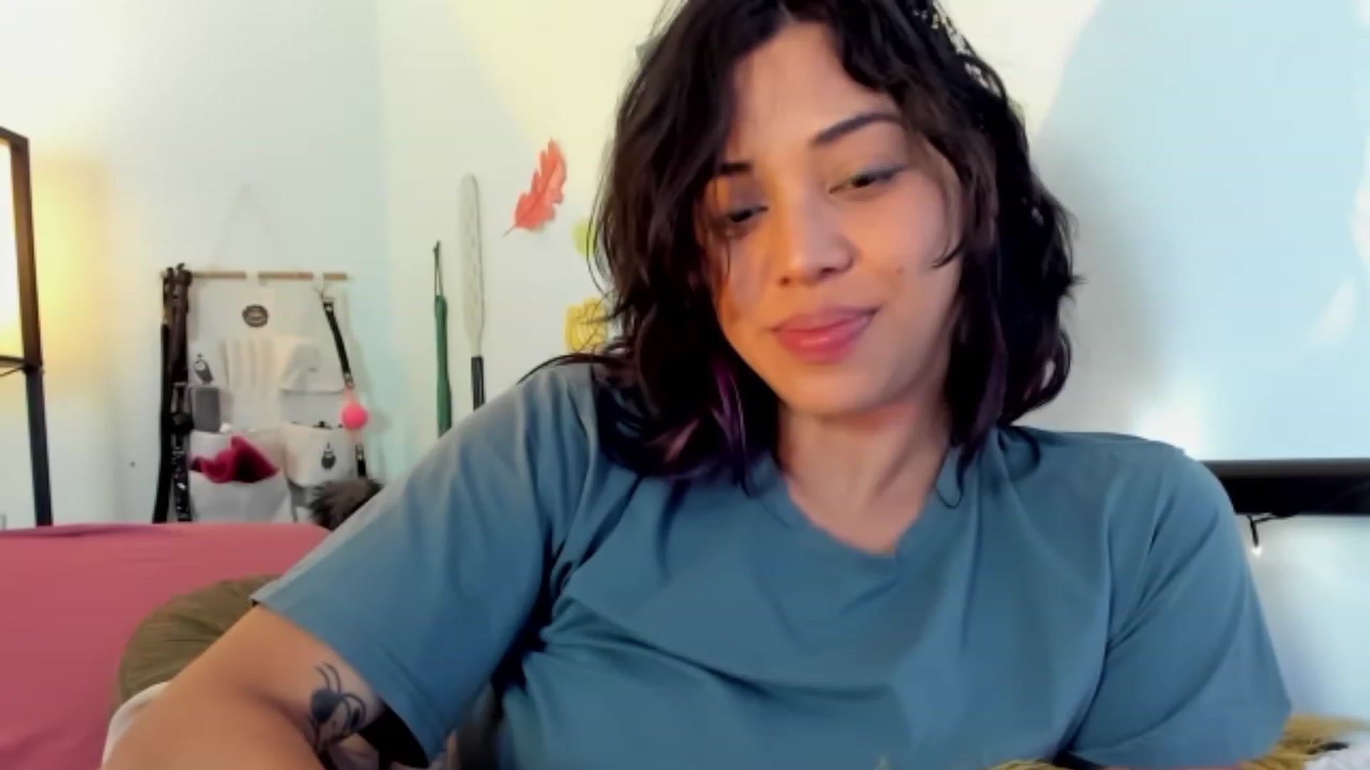 Gallery image thumbnail from KissingHigh's myfreecams stream on, 09/29/2023, 04:35 image 15 of 20