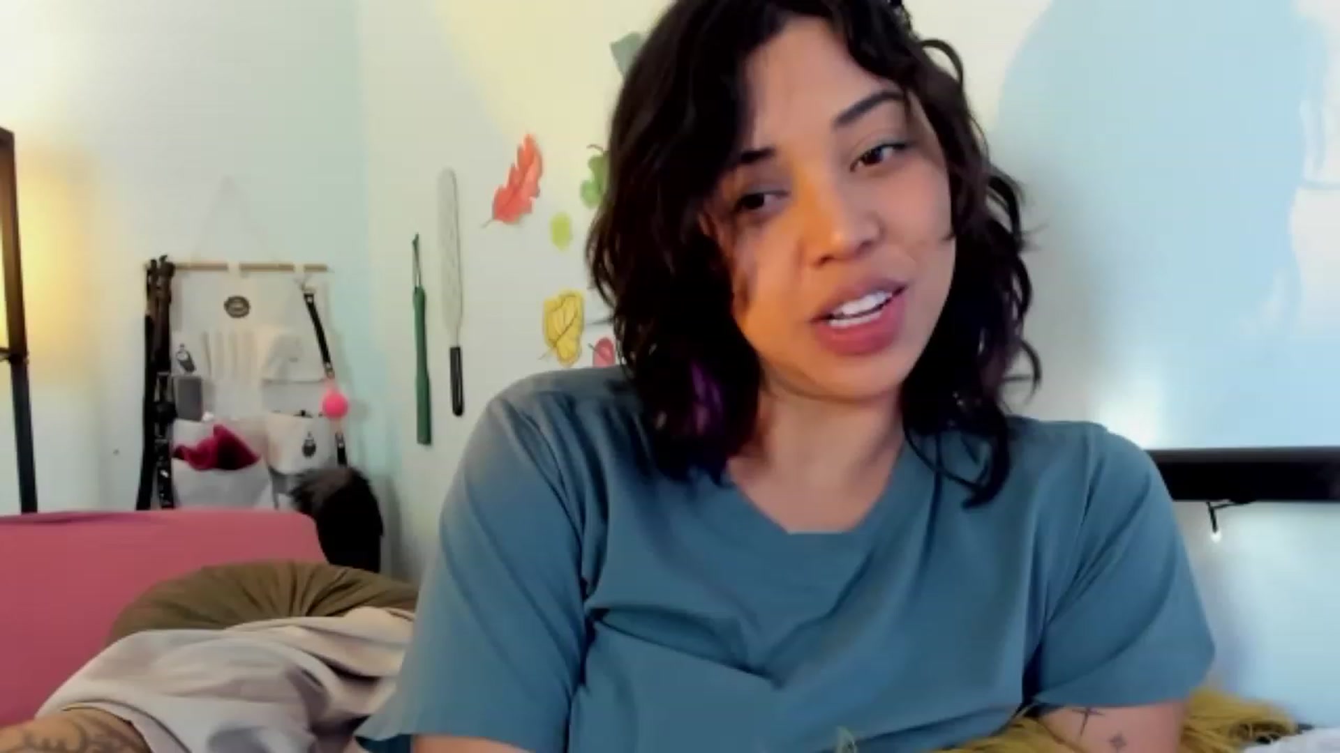 Gallery image thumbnail from KissingHigh's myfreecams stream on, 09/29/2023, 04:35 image 4 of 20