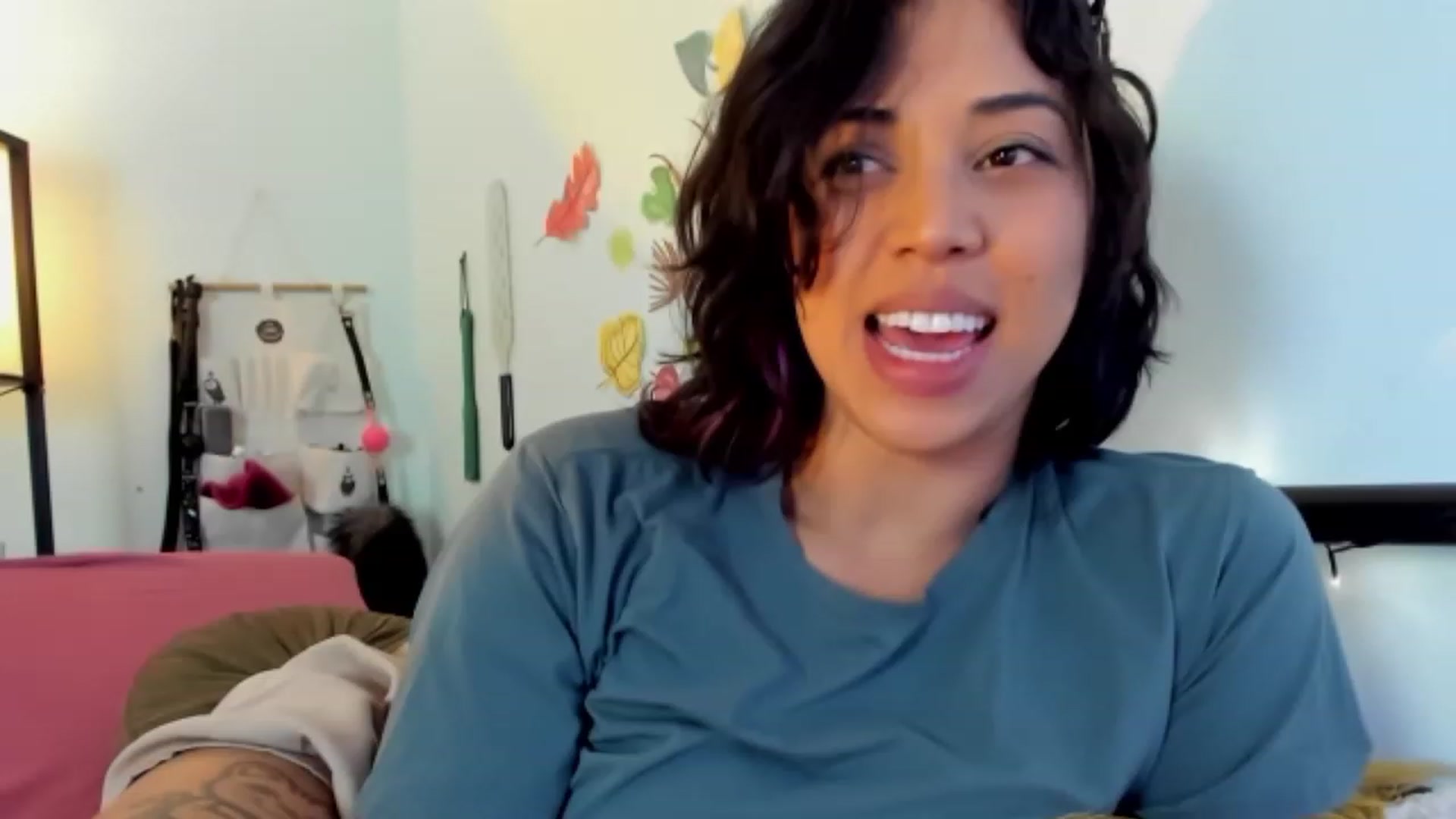 Gallery image thumbnail from KissingHigh's myfreecams stream on, 09/29/2023, 04:35 image 14 of 20