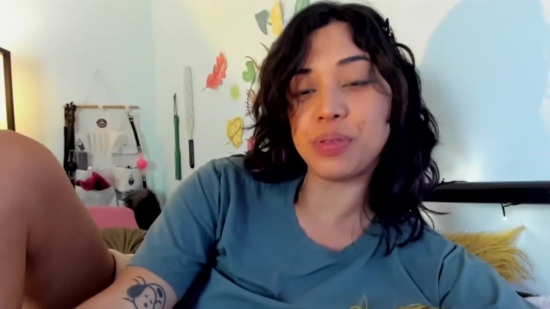 Gallery image thumbnail from KissingHigh's myfreecams stream on, 09/29/2023, 04:35 image 13 of 20