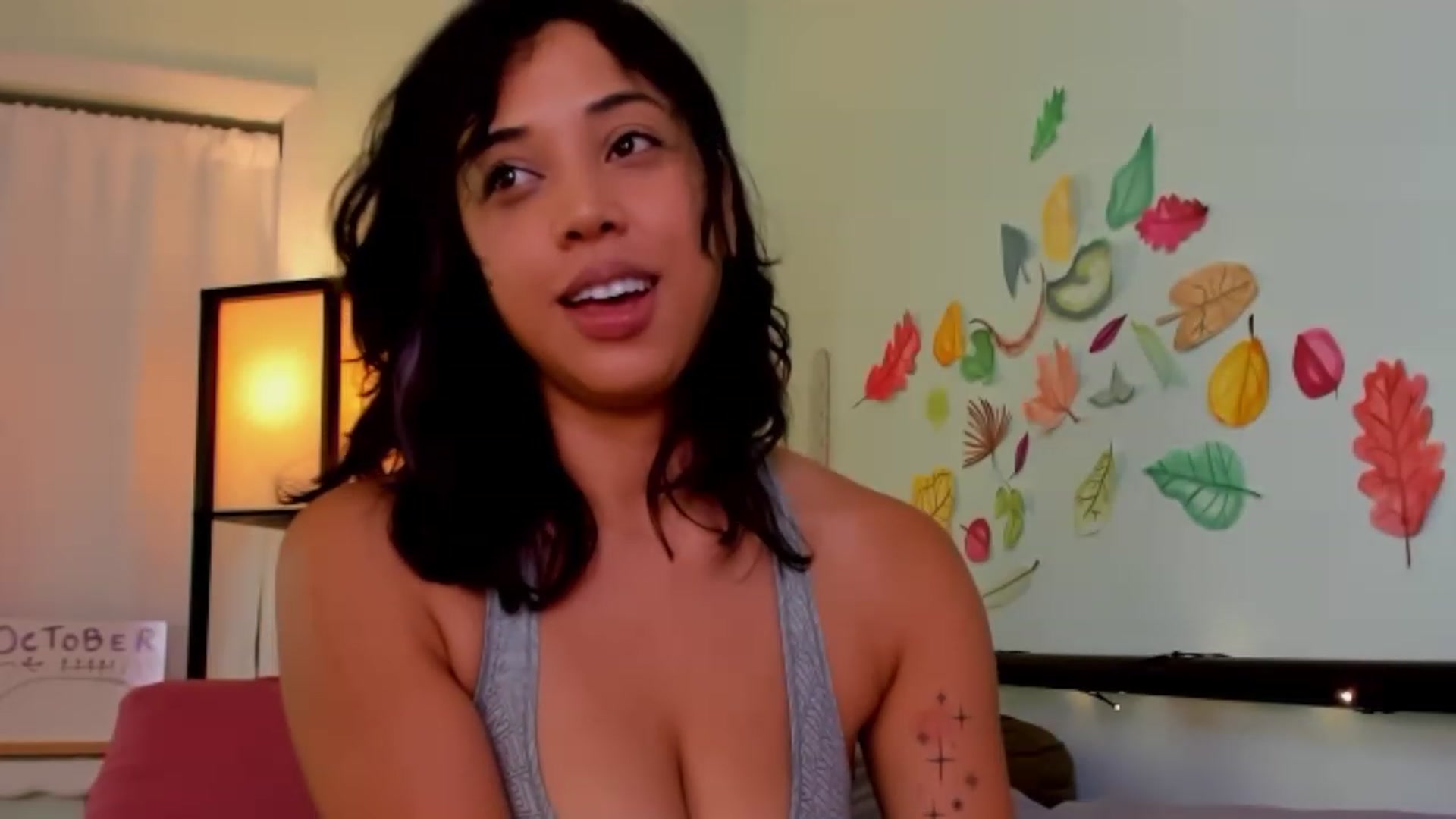 Gallery image thumbnail from KissingHigh's myfreecams stream on, 10/03/2023, 06:23 image 3 of 20