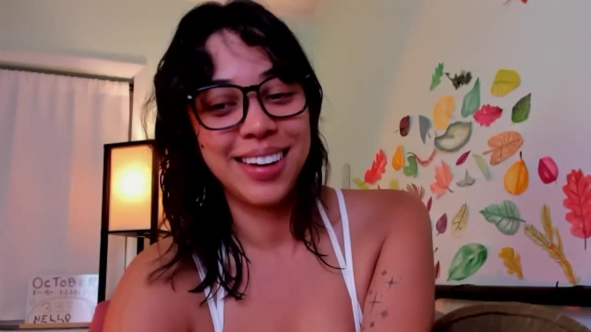 Gallery image thumbnail from KissingHigh's myfreecams stream on, 10/17/2023, 04:42 image 4 of 20