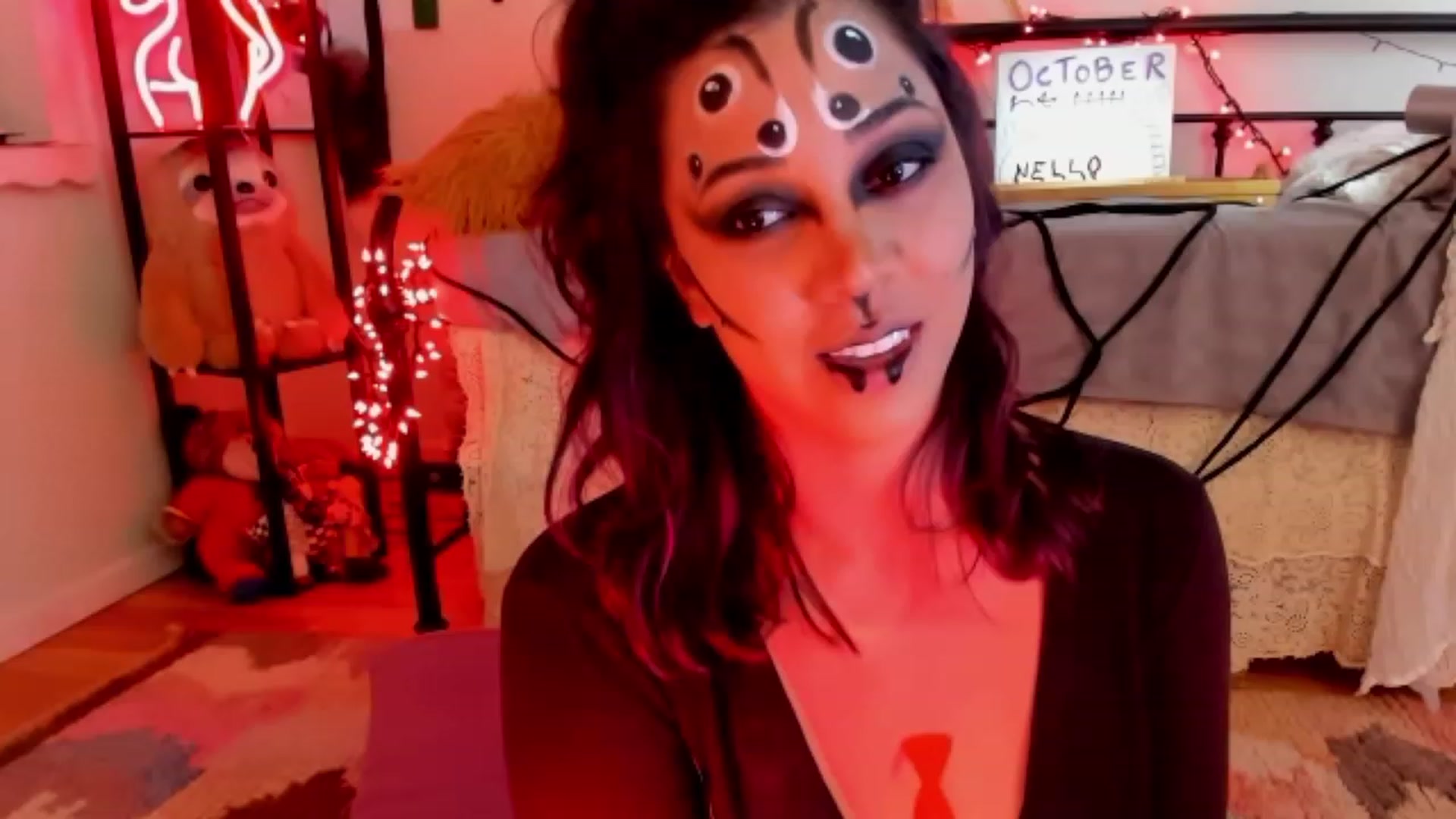 Gallery image thumbnail from KissingHigh's myfreecams stream on, 10/29/2023, 03:45 image 16 of 20