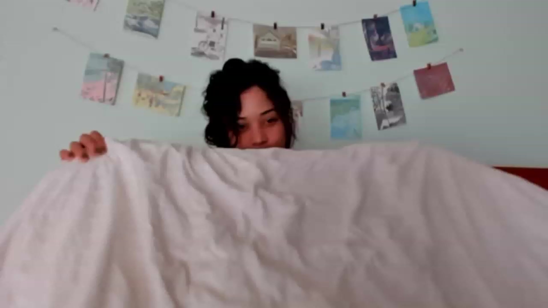 Gallery image thumbnail from KissingHigh's myfreecams stream on, 11/12/2023, 18:40 image 16 of 20