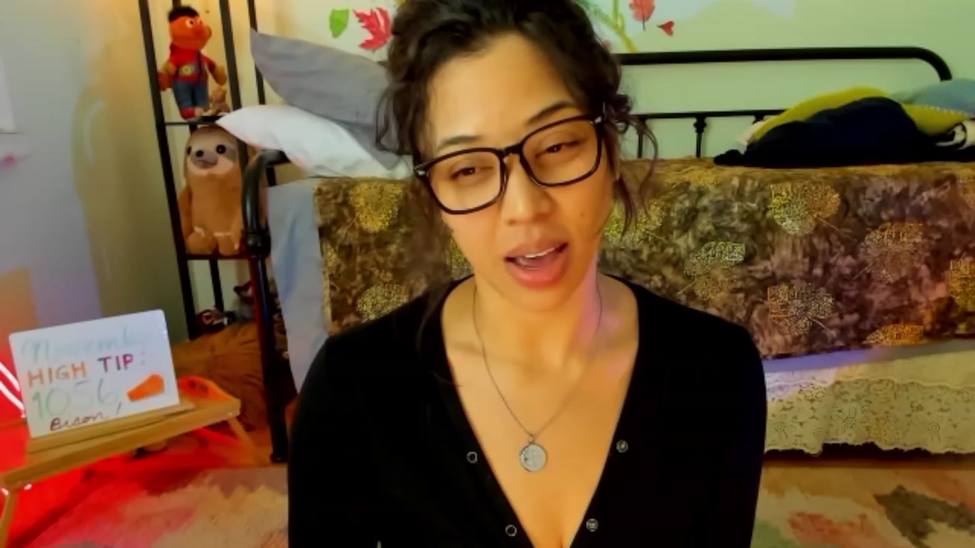 Gallery image thumbnail from KissingHigh's myfreecams stream on, 11/14/2023, 05:35 image 14 of 20