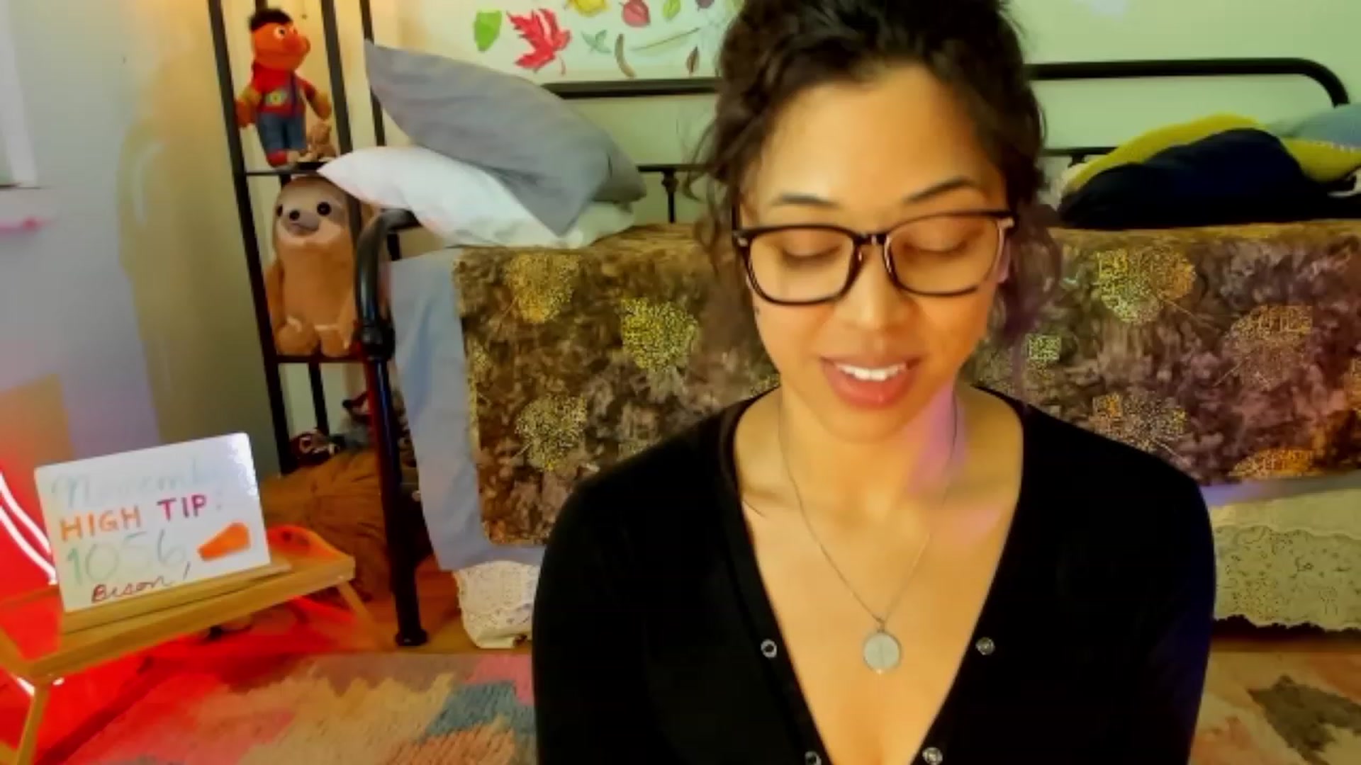 Gallery image thumbnail from KissingHigh's myfreecams stream on, 11/14/2023, 06:43 image 1 of 20