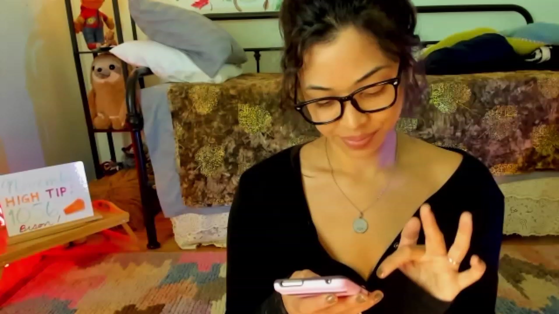 Gallery image thumbnail from KissingHigh's myfreecams stream on, 11/14/2023, 06:43 image 12 of 20