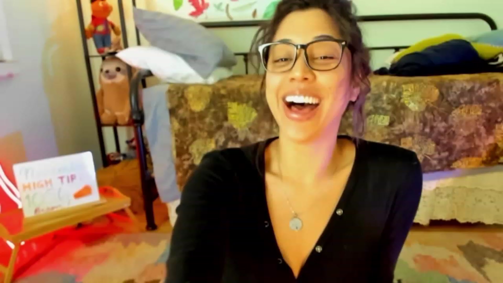 Gallery image thumbnail from KissingHigh's myfreecams stream on, 11/14/2023, 06:43 image 5 of 20