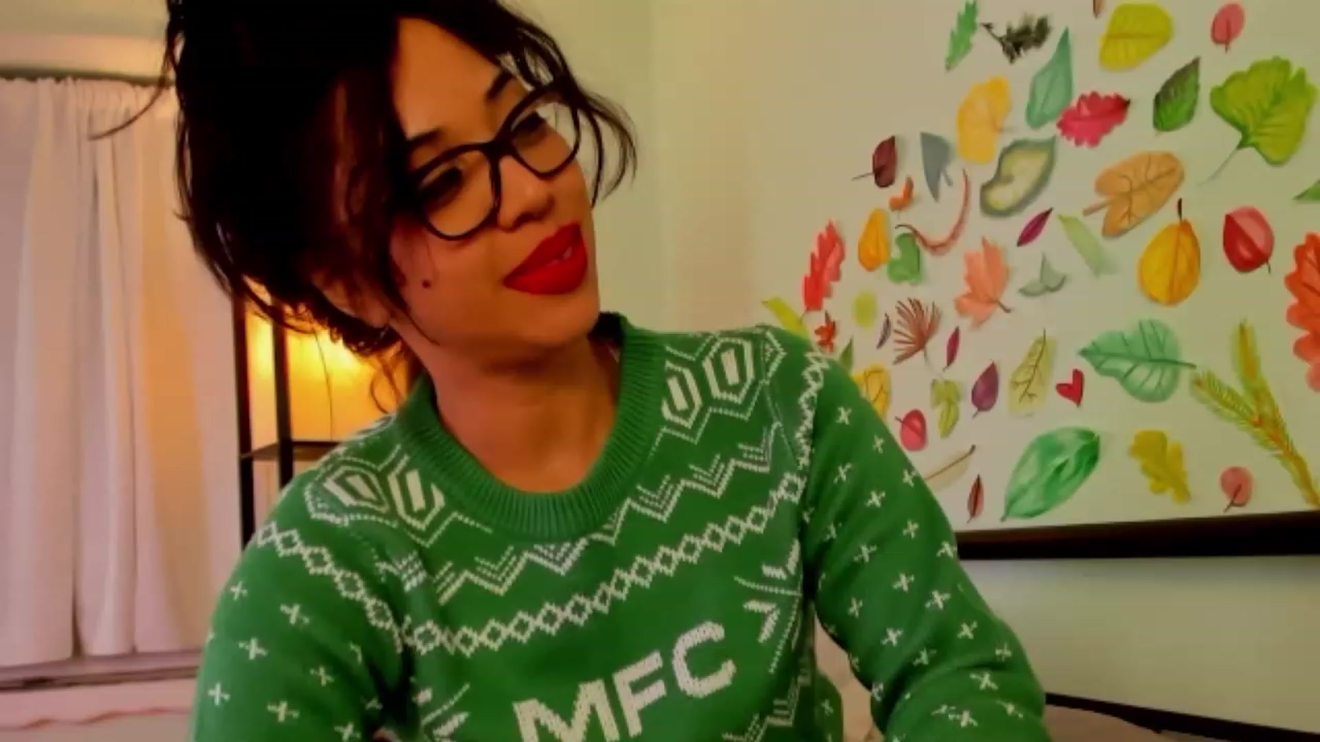 Gallery image thumbnail from KissingHigh's myfreecams stream on, 11/17/2023, 05:14 image 4 of 20