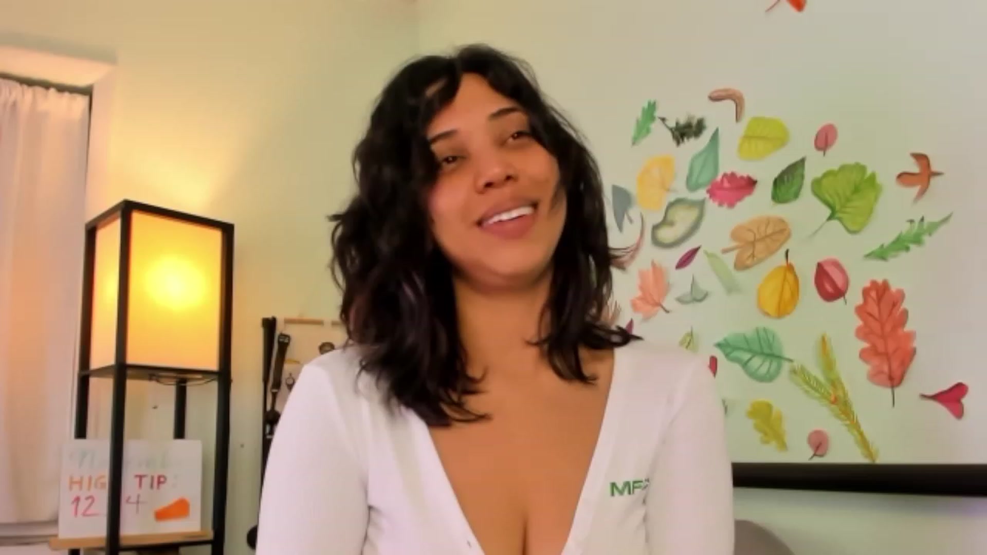 Gallery image thumbnail from KissingHigh's myfreecams stream on, 11/19/2023, 06:49 image 17 of 20