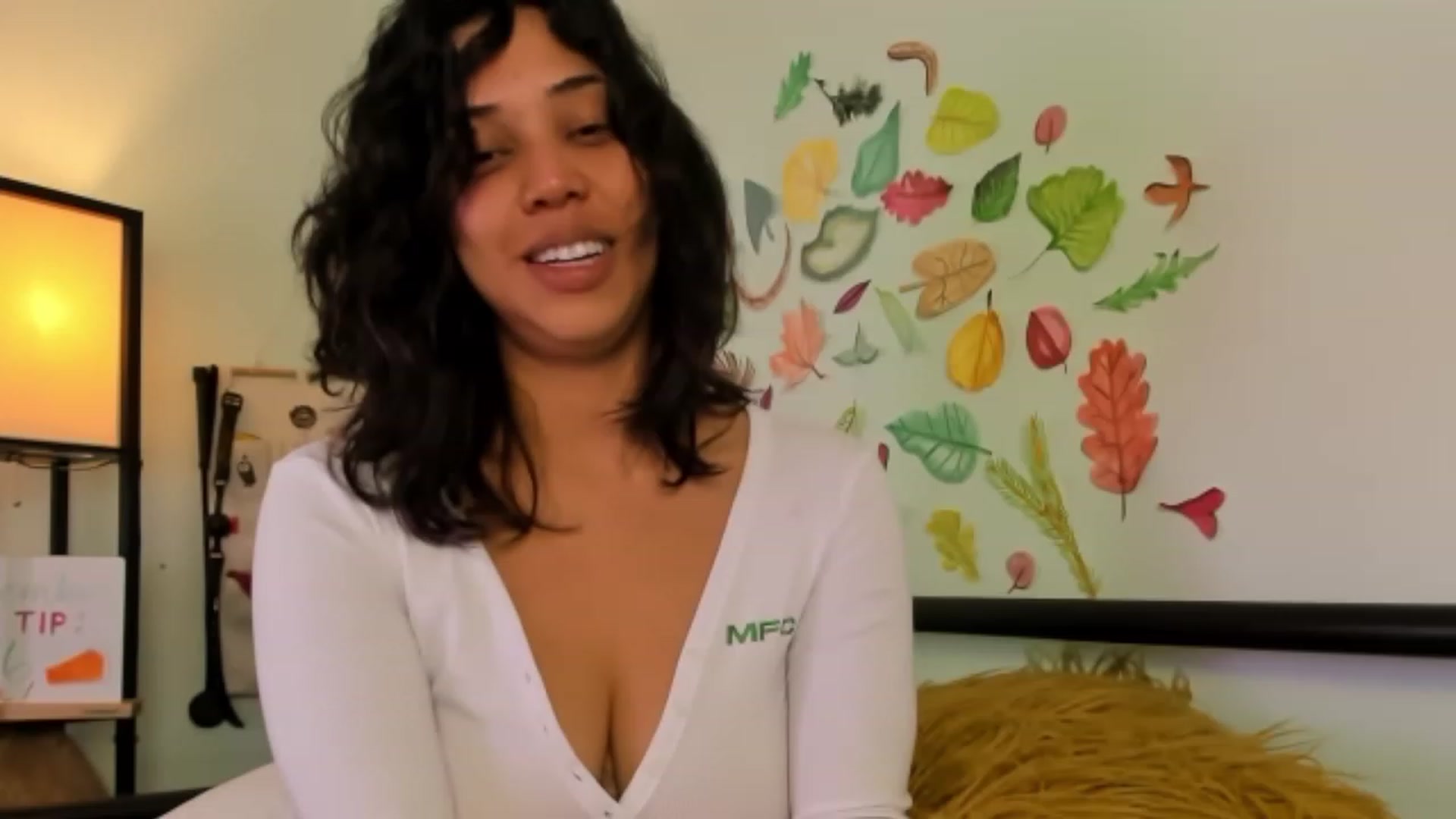 Gallery image thumbnail from KissingHigh's myfreecams stream on, 11/19/2023, 06:49 image 3 of 20