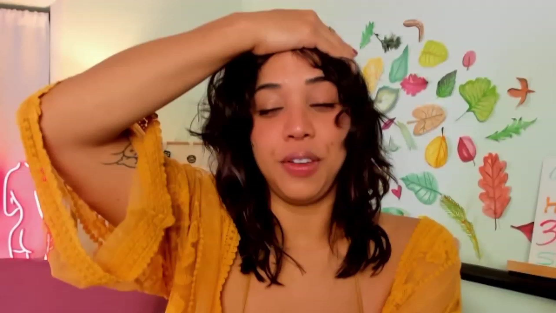 Gallery image thumbnail from KissingHigh's myfreecams stream on, 12/01/2023, 05:29 image 7 of 20
