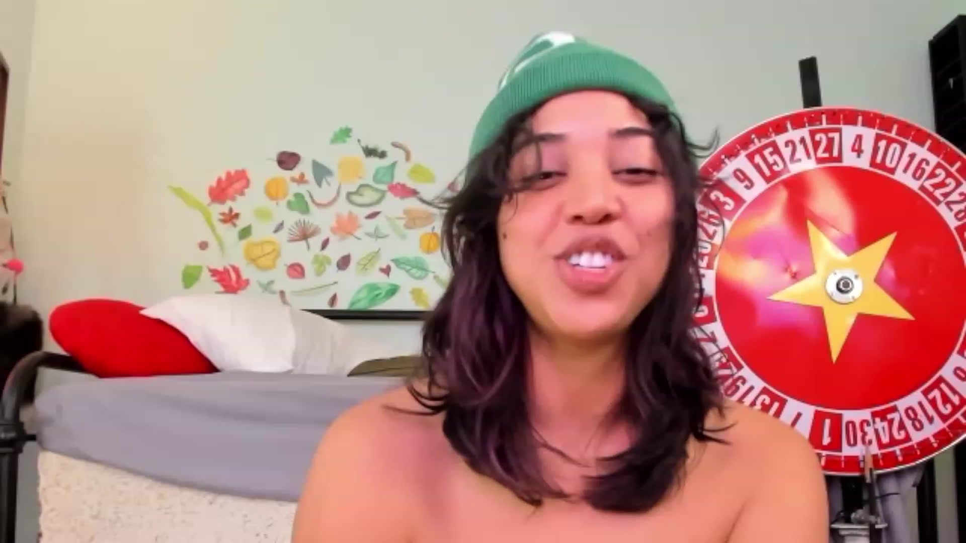 Gallery image thumbnail from KissingHigh's myfreecams stream on, 12/15/2023, 19:48 image 13 of 20
