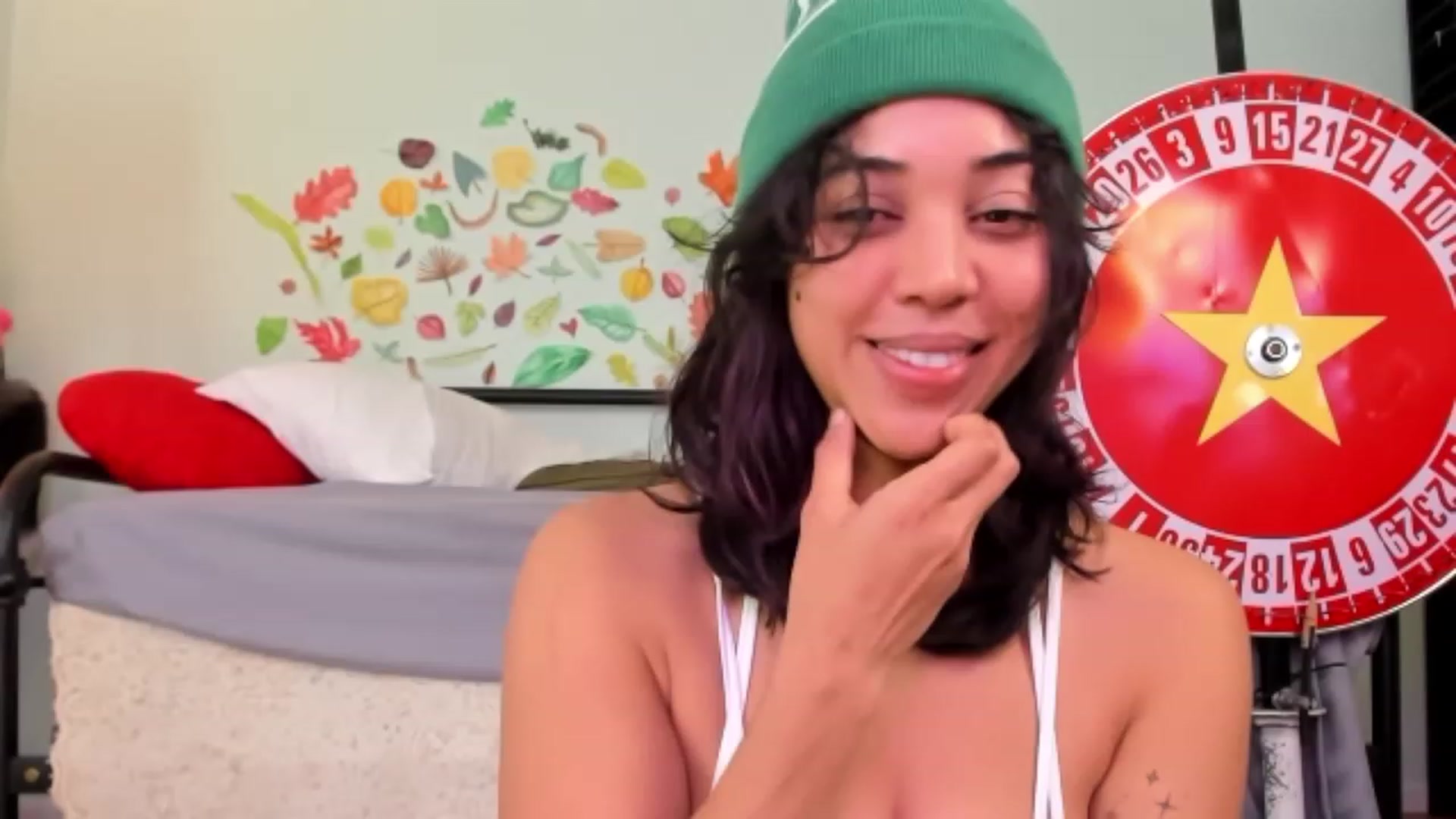 Gallery image thumbnail from KissingHigh's myfreecams stream on, 12/15/2023, 19:48 image 7 of 20
