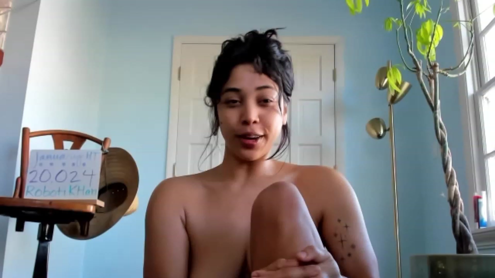 Gallery image thumbnail from KissingHigh's myfreecams stream on, 01/14/2024, 19:50 image 19 of 20