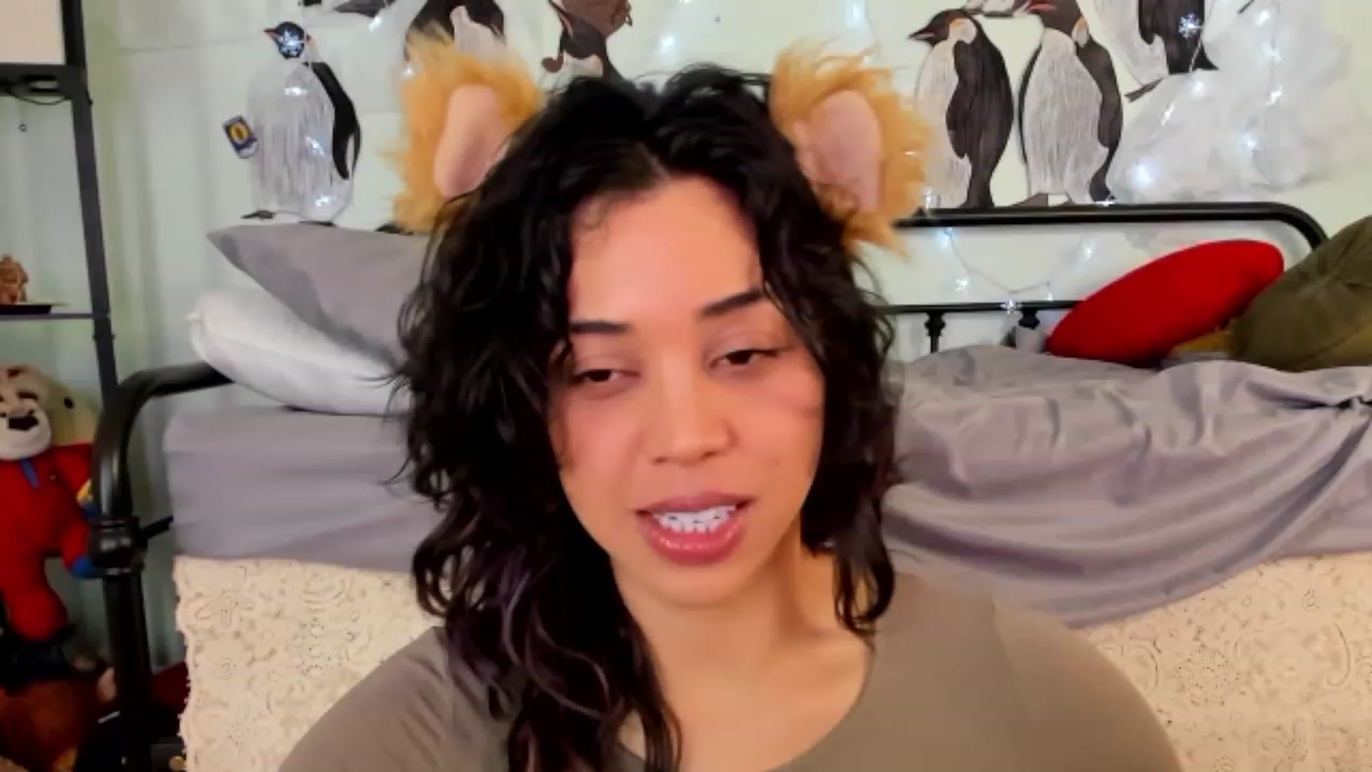 Gallery image thumbnail from KissingHigh's myfreecams stream on, 01/23/2024, 03:47 image 1 of 20