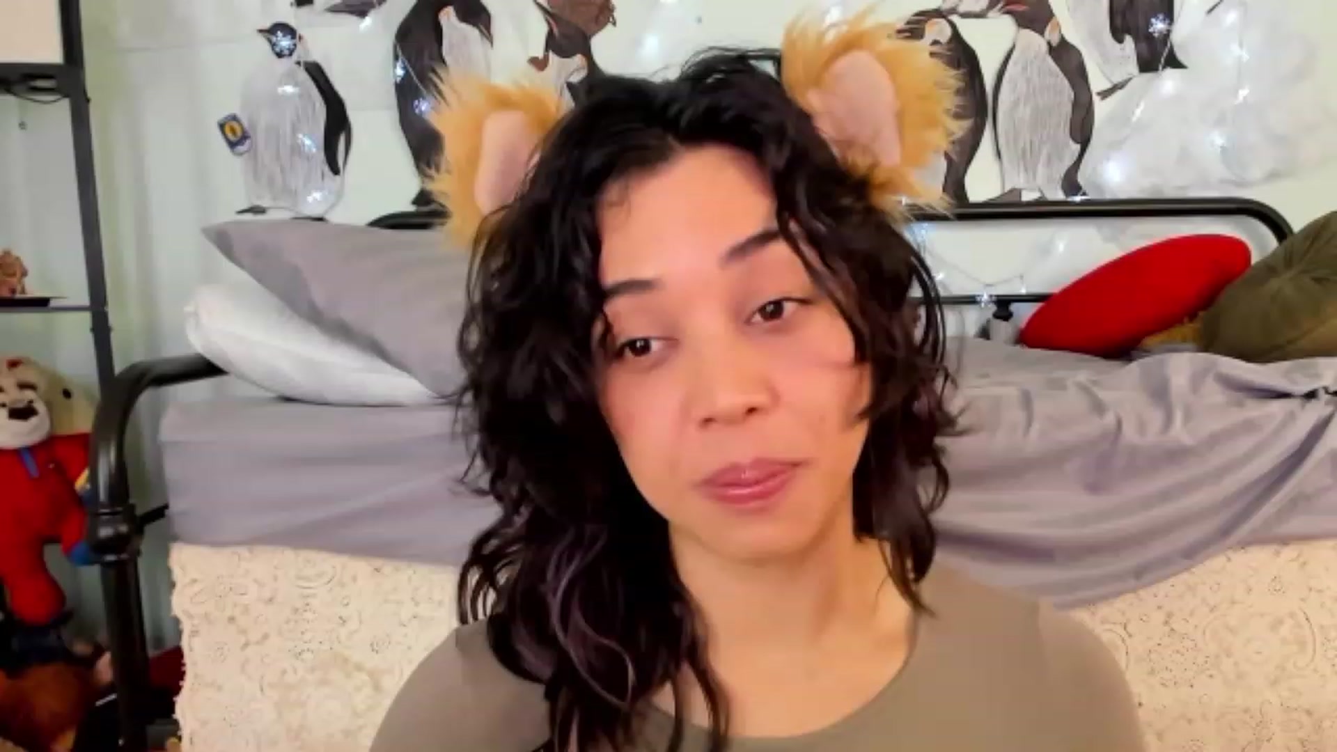 Gallery image thumbnail from KissingHigh's myfreecams stream on, 01/23/2024, 03:47 image 3 of 20