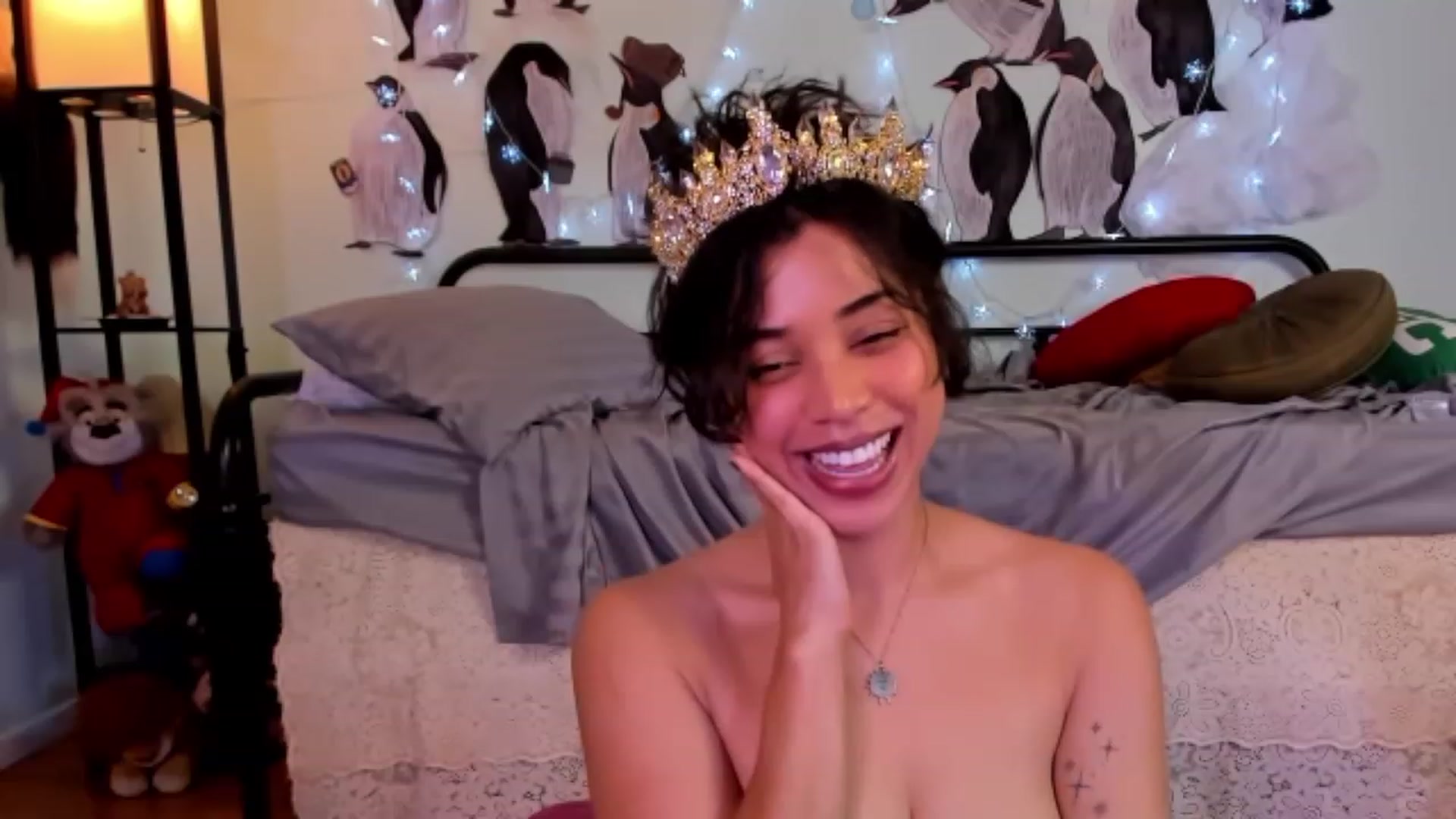Gallery image thumbnail from KissingHigh's myfreecams stream on, 01/30/2024, 05:23 image 13 of 20