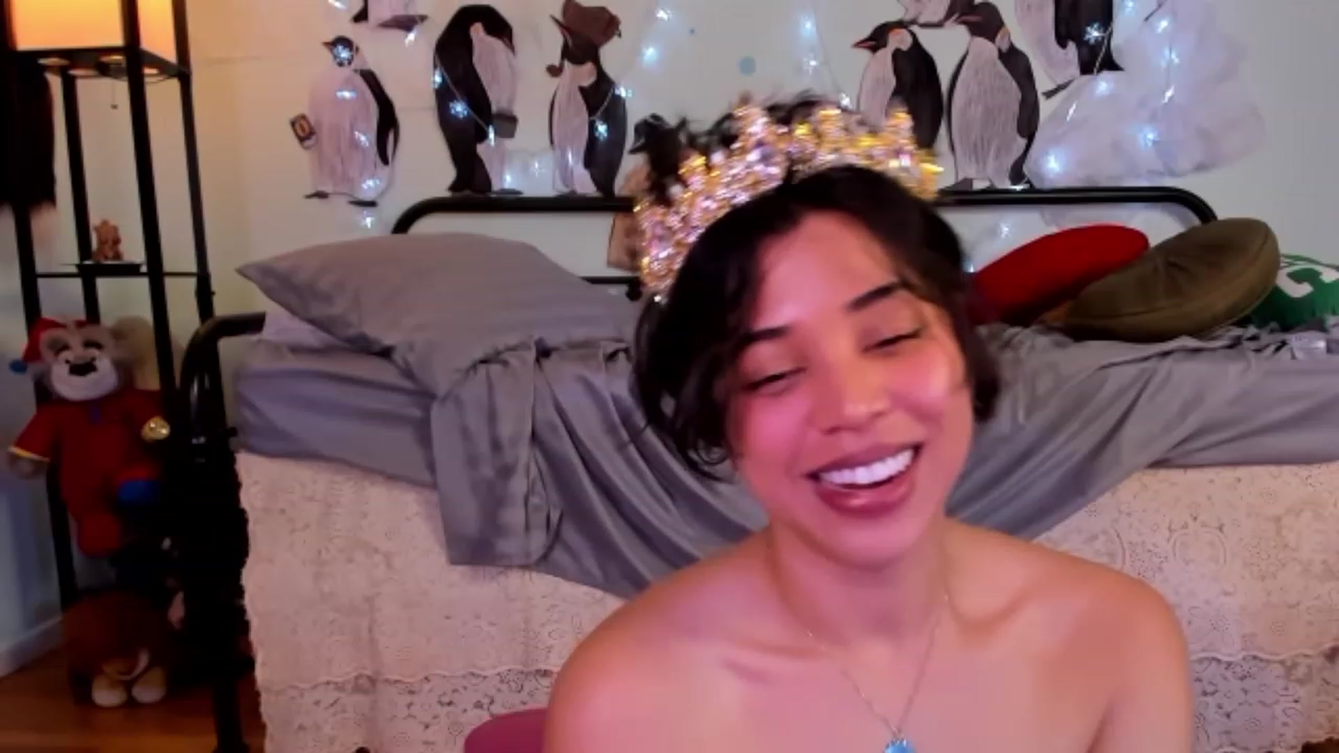 Gallery image thumbnail from KissingHigh's myfreecams stream on, 01/30/2024, 05:23 image 12 of 20