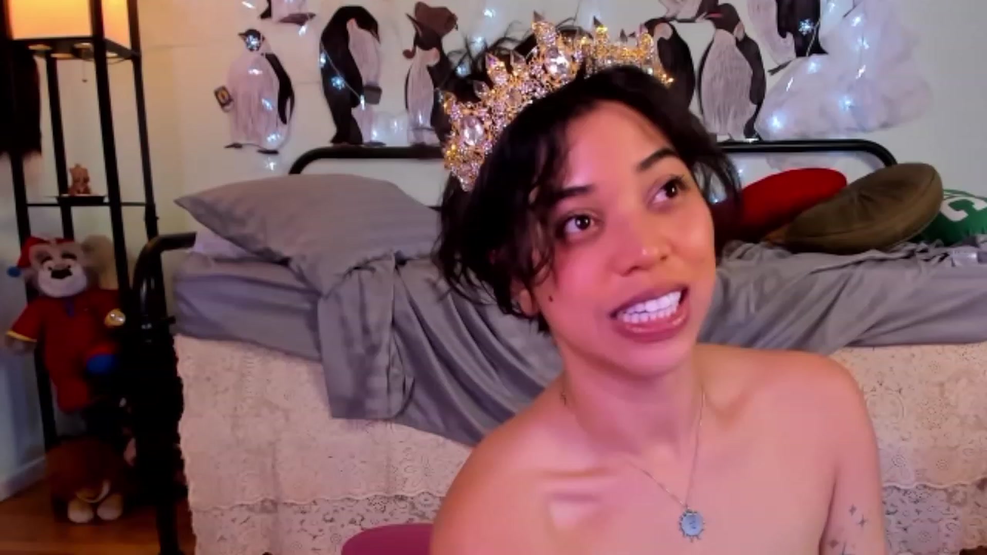 Gallery image thumbnail from KissingHigh's myfreecams stream on, 01/30/2024, 05:23 image 9 of 20