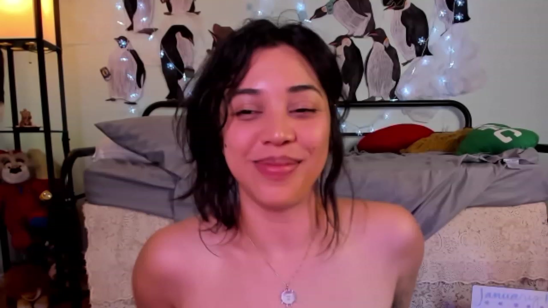 Gallery image thumbnail from KissingHigh's myfreecams stream on, 01/30/2024, 06:24 image 18 of 20