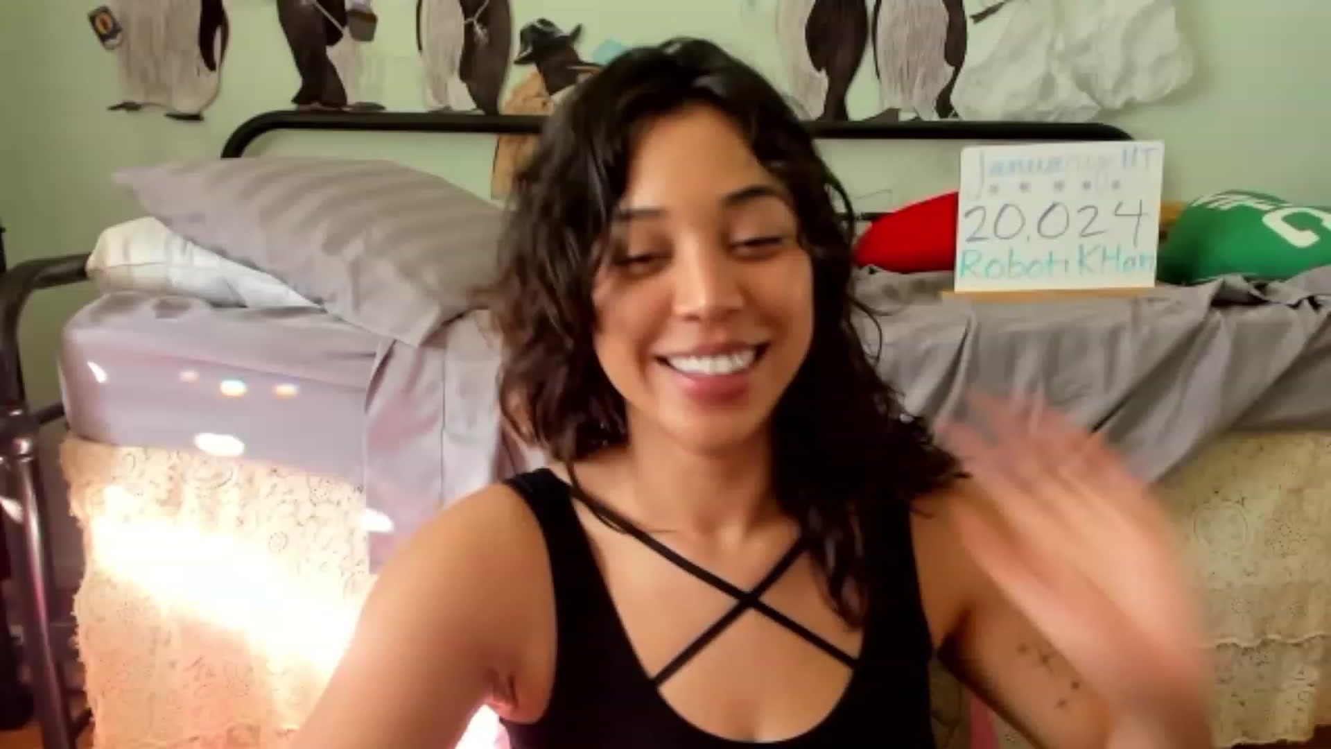Gallery image thumbnail from KissingHigh's myfreecams stream on, 01/30/2024, 23:26 image 4 of 20