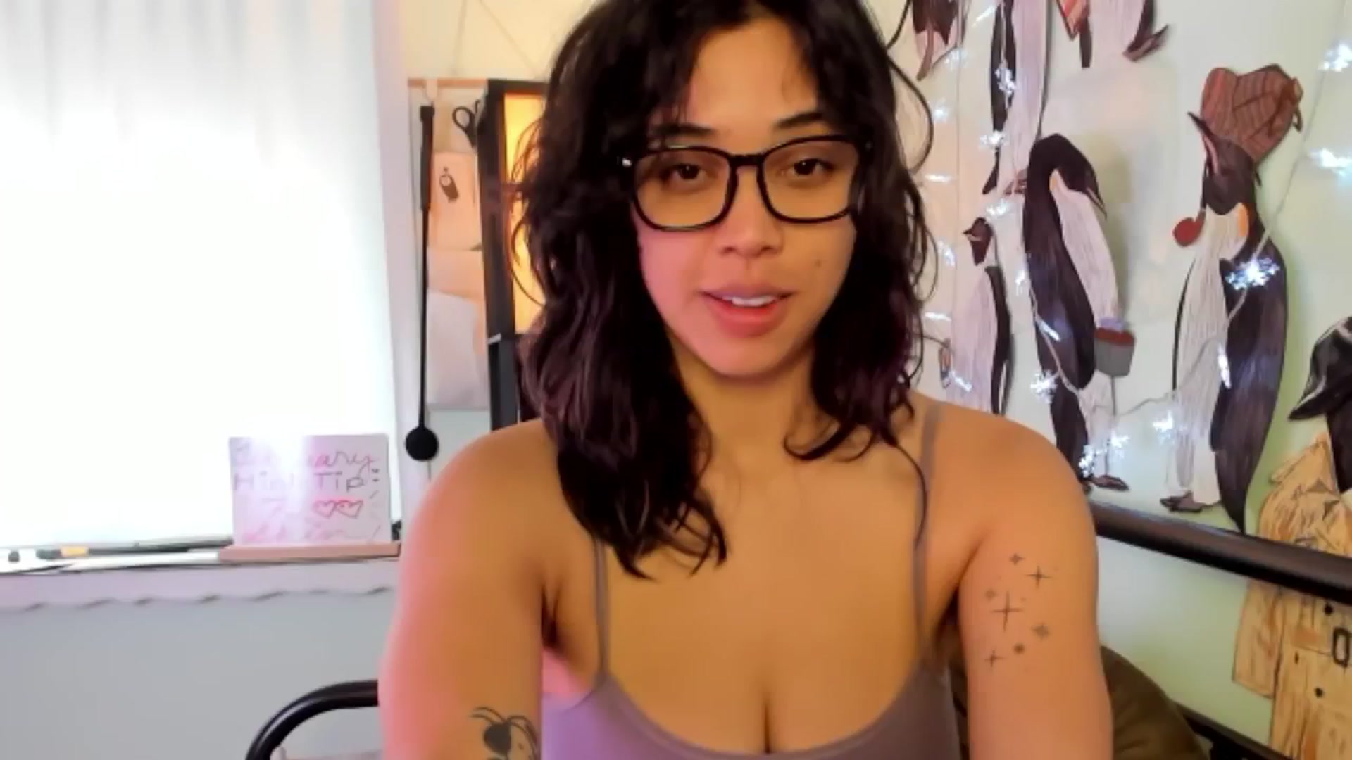 Gallery image thumbnail from KissingHigh's myfreecams stream on, 02/18/2024, 19:01 image 12 of 20