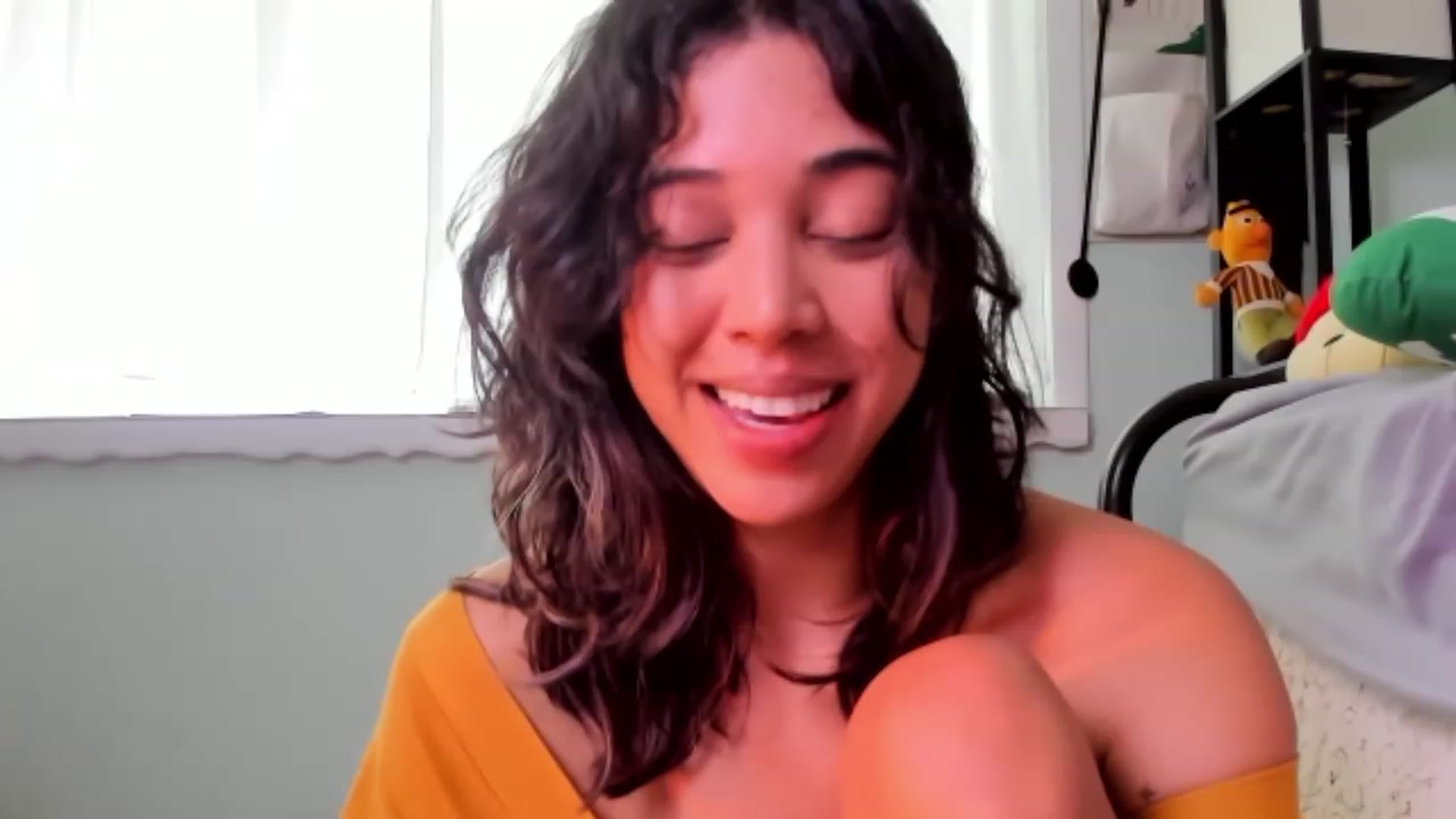 Gallery image thumbnail from KissingHigh's myfreecams stream on, 02/22/2024, 22:49 image 10 of 20