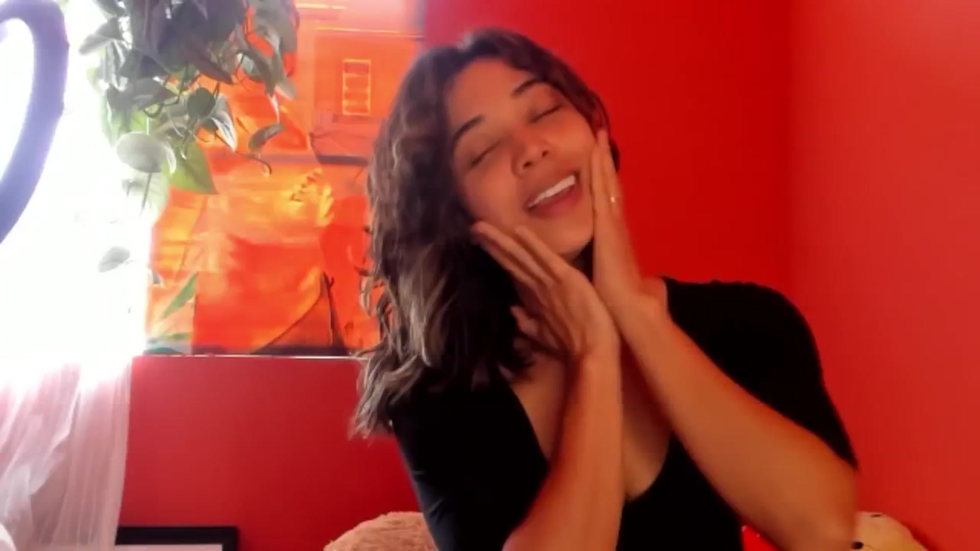 Gallery image thumbnail from KissingHigh's myfreecams stream on, 05/05/2024, 17:43 image 9 of 20