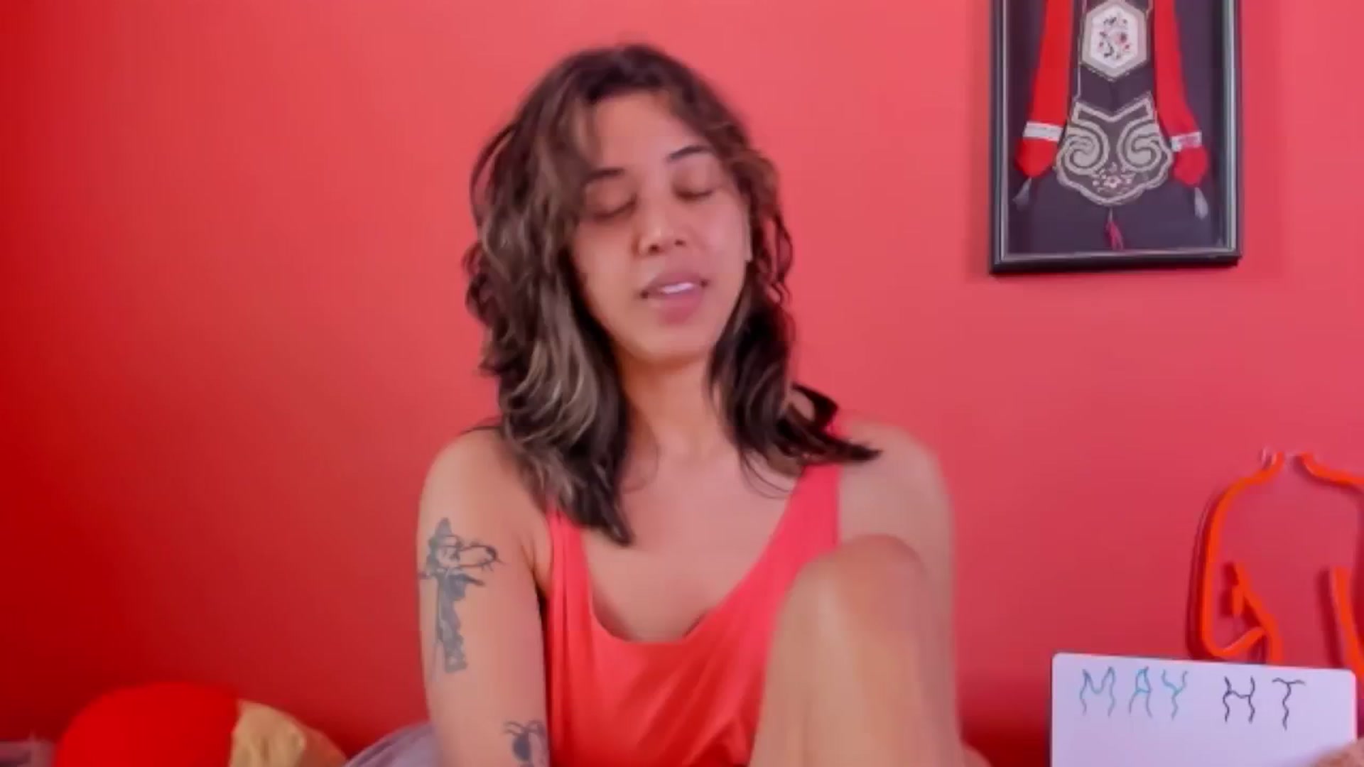 Gallery image thumbnail from KissingHigh's myfreecams stream on, 05/12/2024, 18:20 image 4 of 20