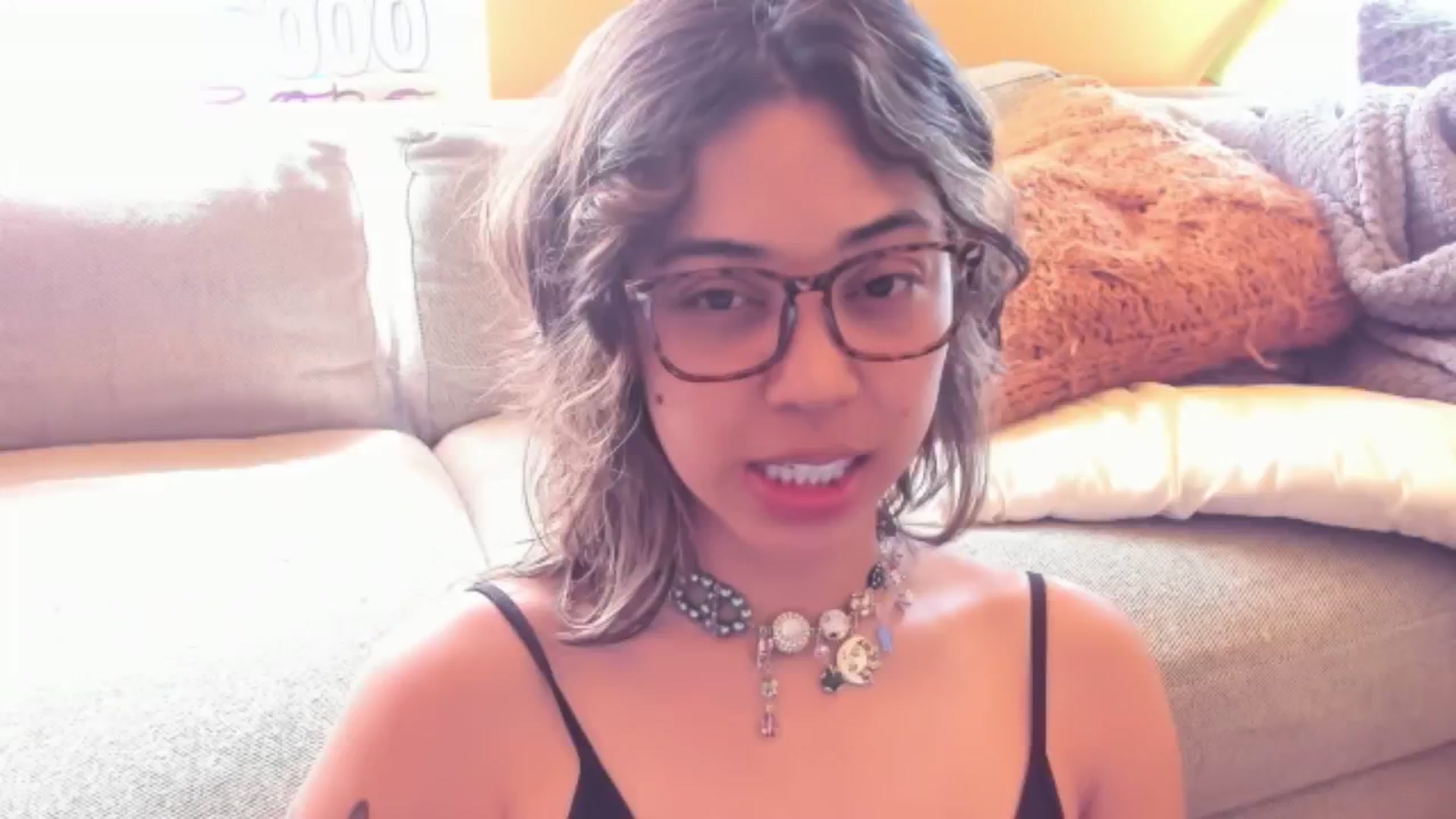 Gallery image thumbnail from KissingHigh's myfreecams stream on, 05/26/2024, 19:03 image 7 of 20
