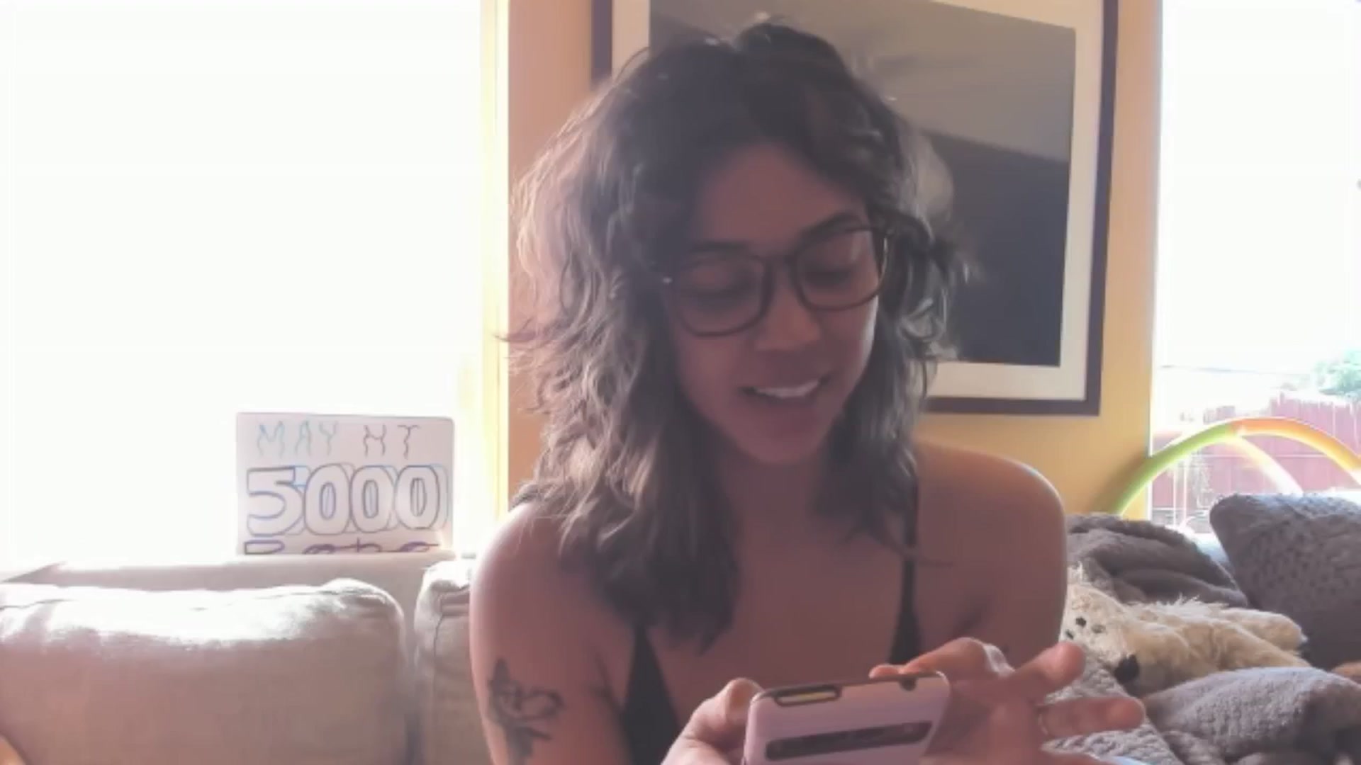 Gallery image thumbnail from KissingHigh's myfreecams stream on, 05/26/2024, 19:03 image 1 of 20