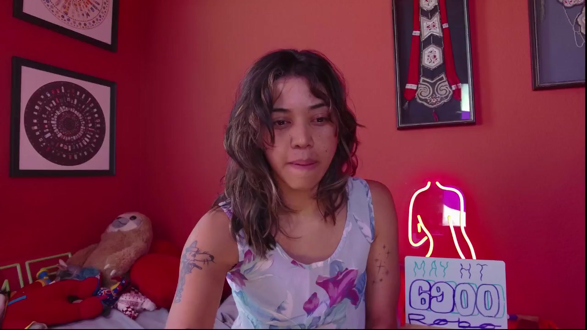 Gallery image thumbnail from KissingHigh's myfreecams stream on, 06/02/2024, 16:46 image 1 of 20