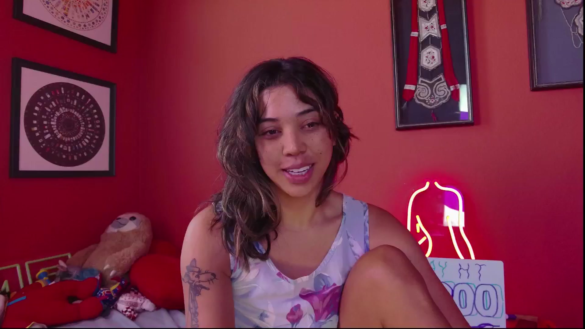 Gallery image thumbnail from KissingHigh's myfreecams stream on, 06/02/2024, 16:46 image 8 of 20