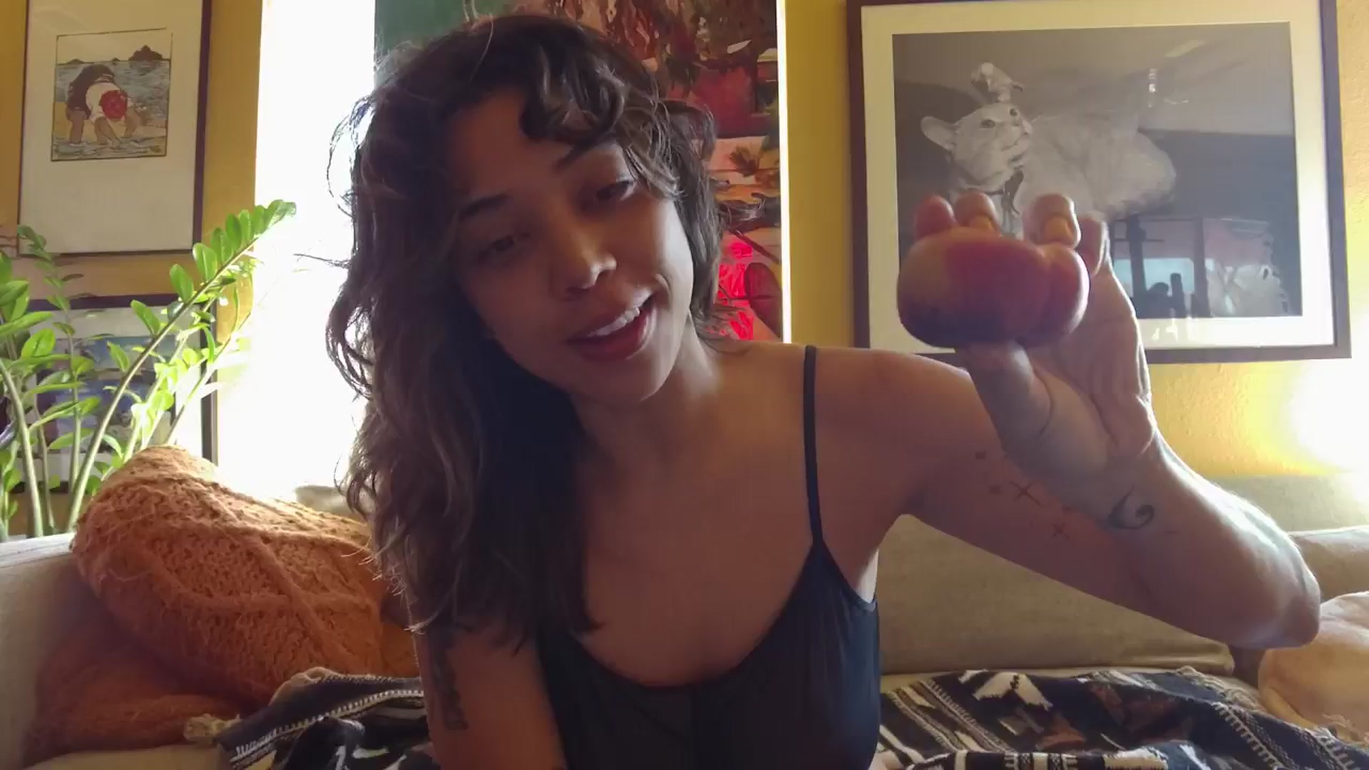 Gallery image thumbnail from KissingHigh's myfreecams stream on, 07/14/2024, 17:38 image 7 of 20