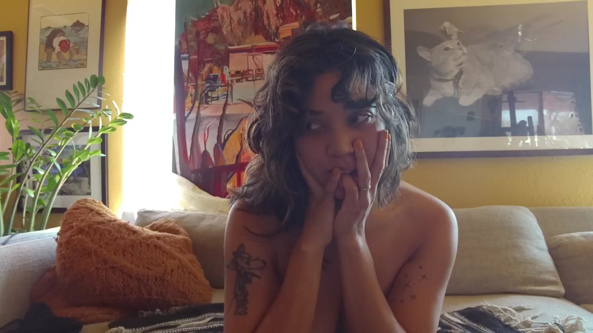Gallery image thumbnail from KissingHigh's myfreecams stream on, 07/14/2024, 18:06 image 10 of 20