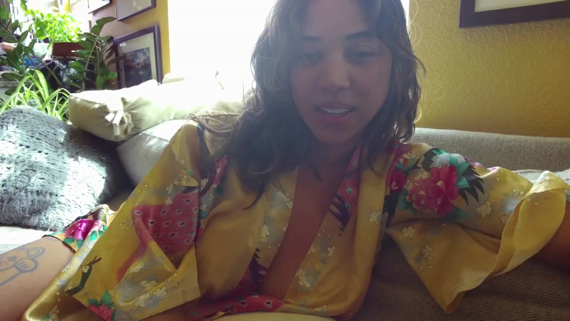 Gallery image thumbnail from KissingHigh's myfreecams stream on, 09/01/2024, 18:08 image 5 of 20