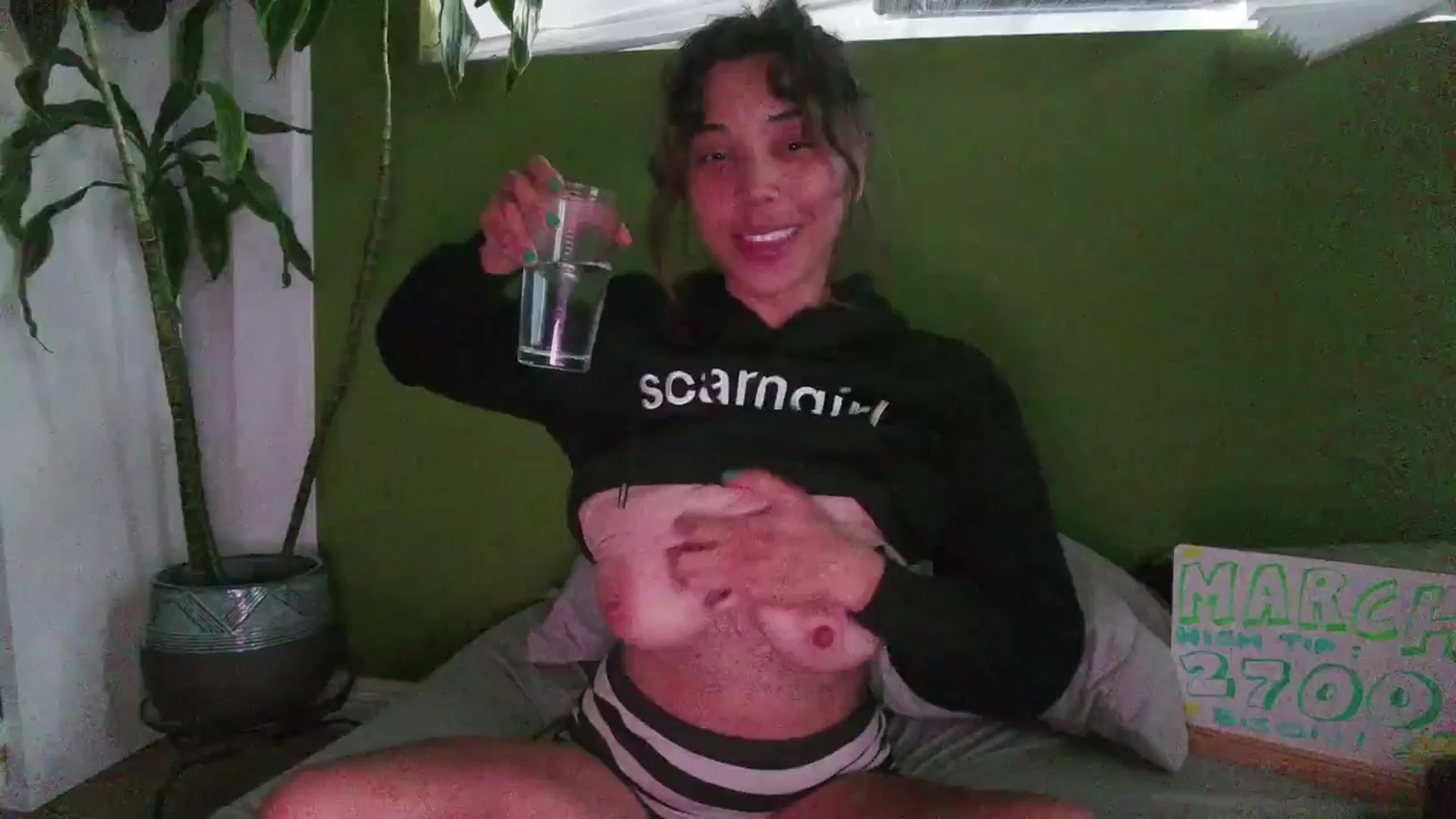 Gallery image thumbnail from KissingHigh's myfreecams stream on, 03/20/2025, 02:39 image 9 of 20