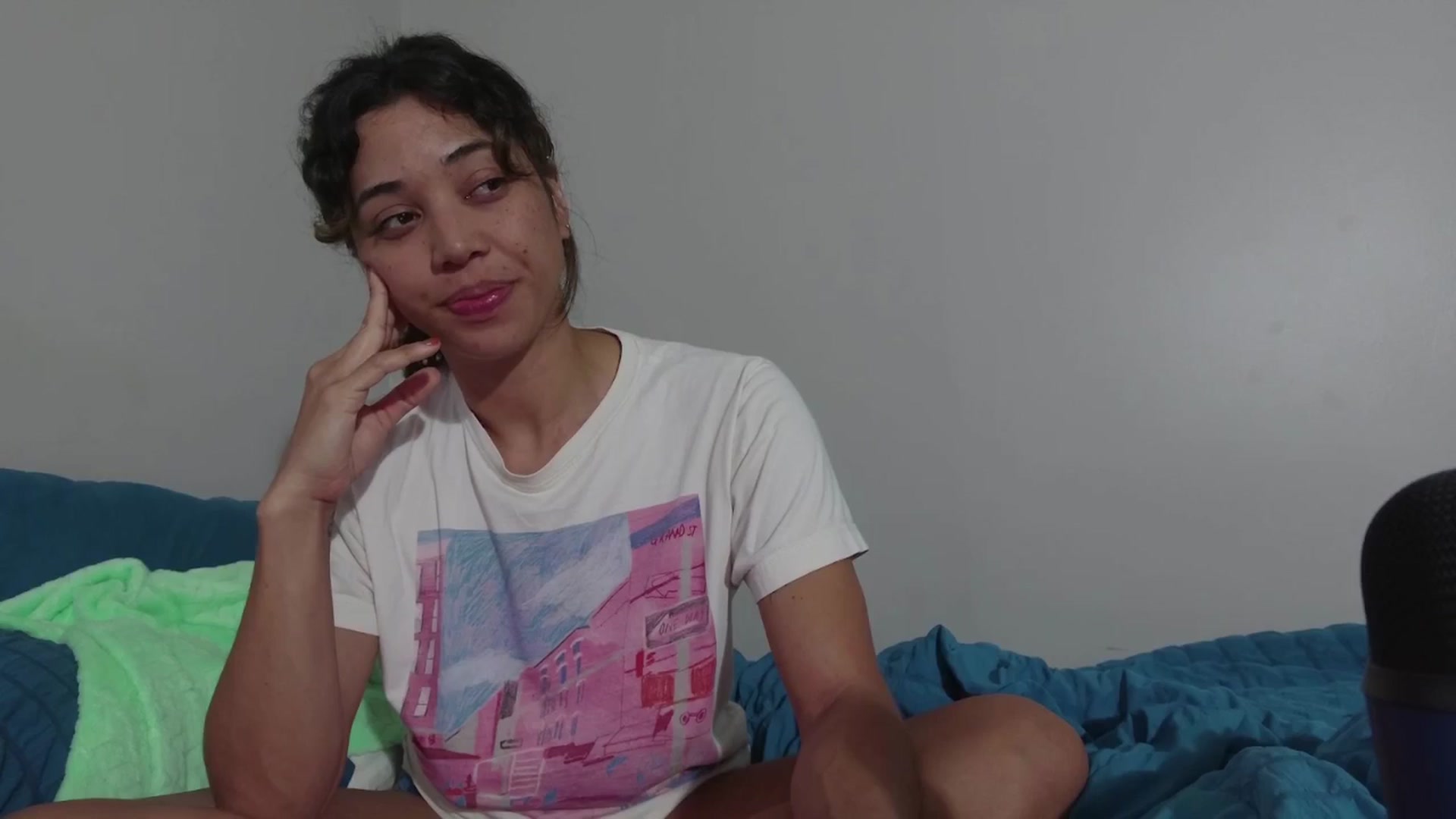 Gallery image thumbnail from KissingHigh's myfreecams stream on, 03/29/2025, 23:43 image 20 of 20