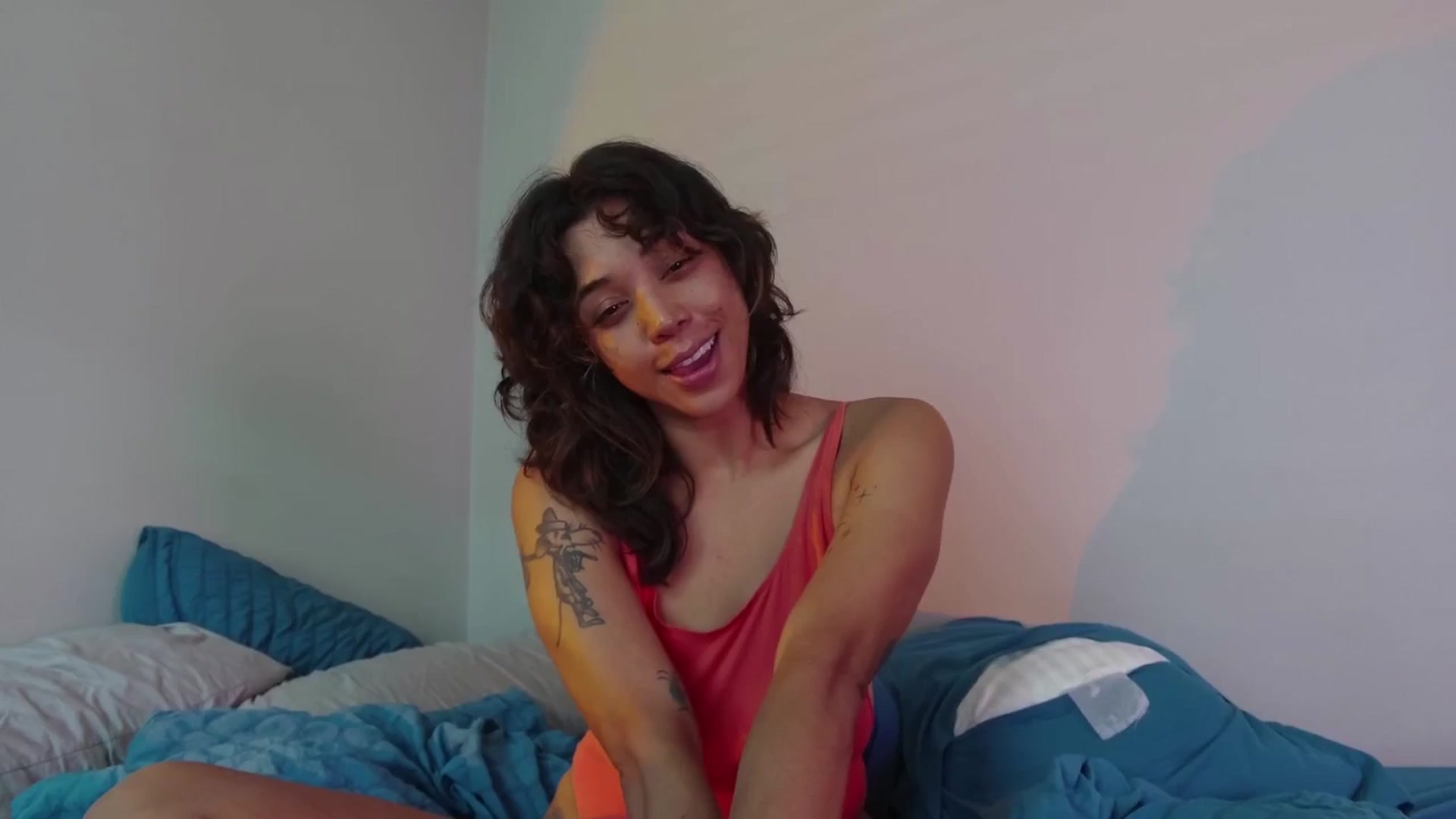 Gallery image thumbnail from KissingHigh's myfreecams stream on, 06/15/2025, 18:12 image 5 of 20