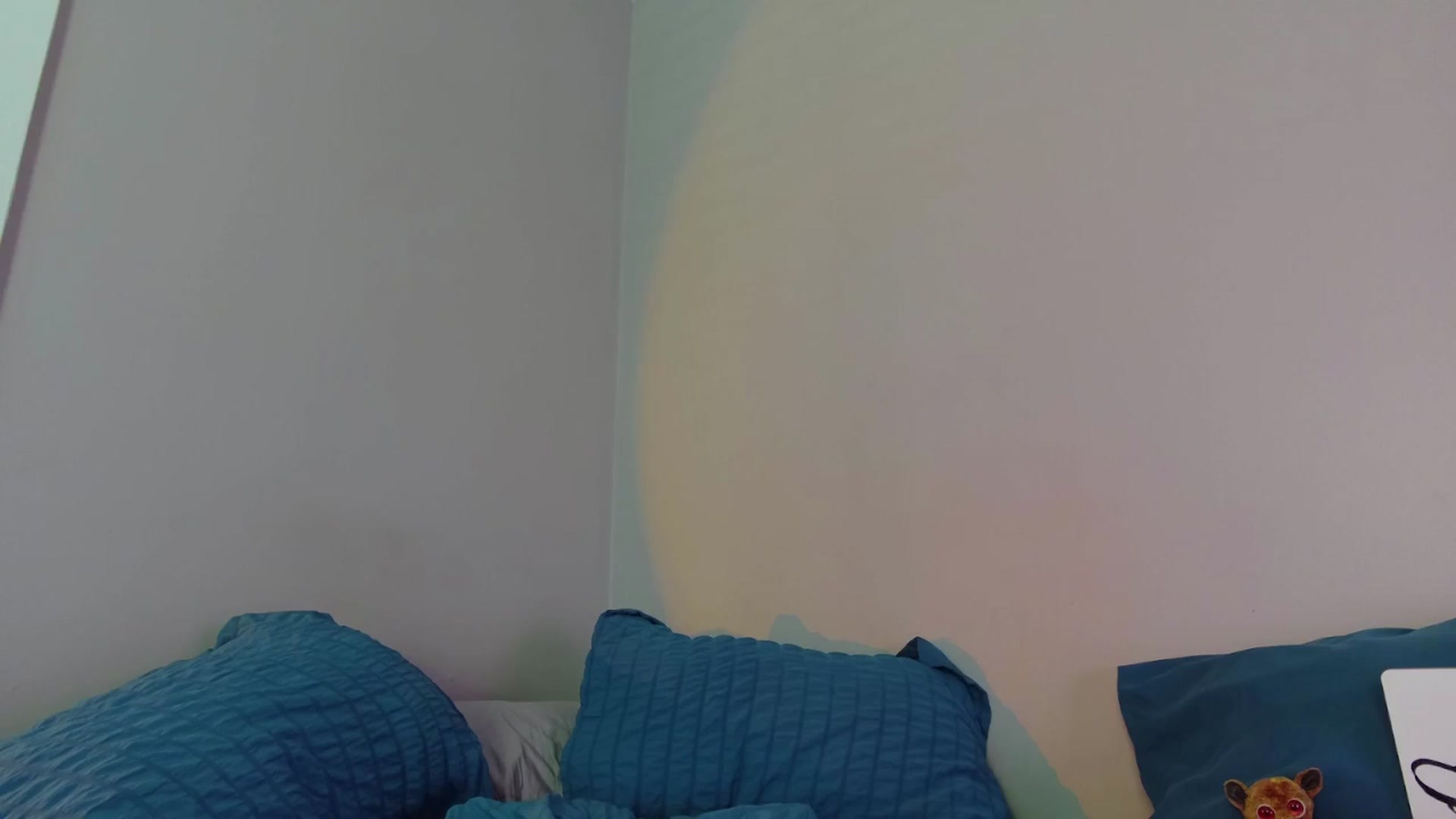 Gallery image thumbnail from KissingHigh's myfreecams stream on, 07/06/2025, 16:45 image 5 of 20