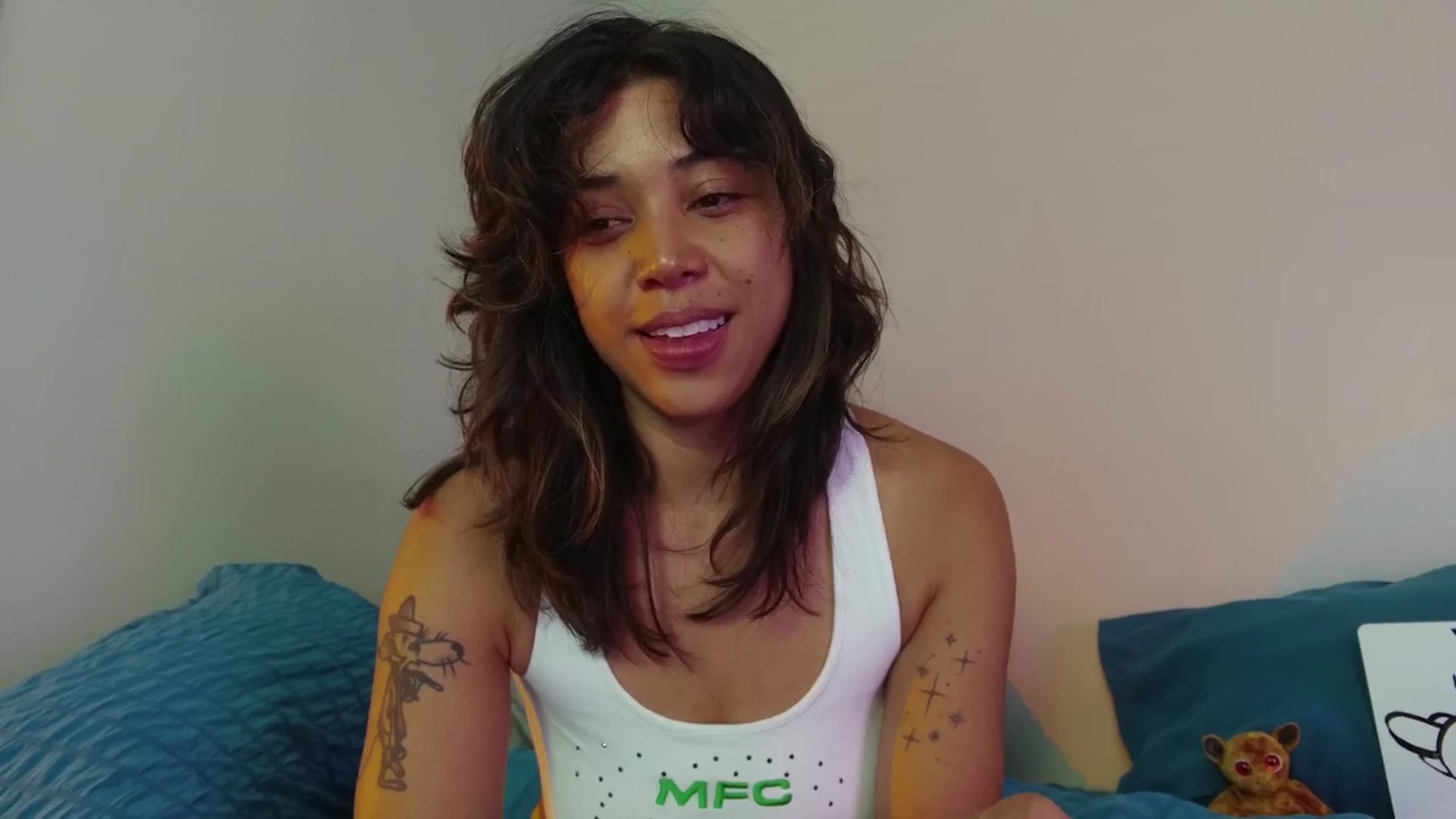 Gallery image thumbnail from KissingHigh's myfreecams stream on, 07/06/2025, 16:45 image 12 of 20