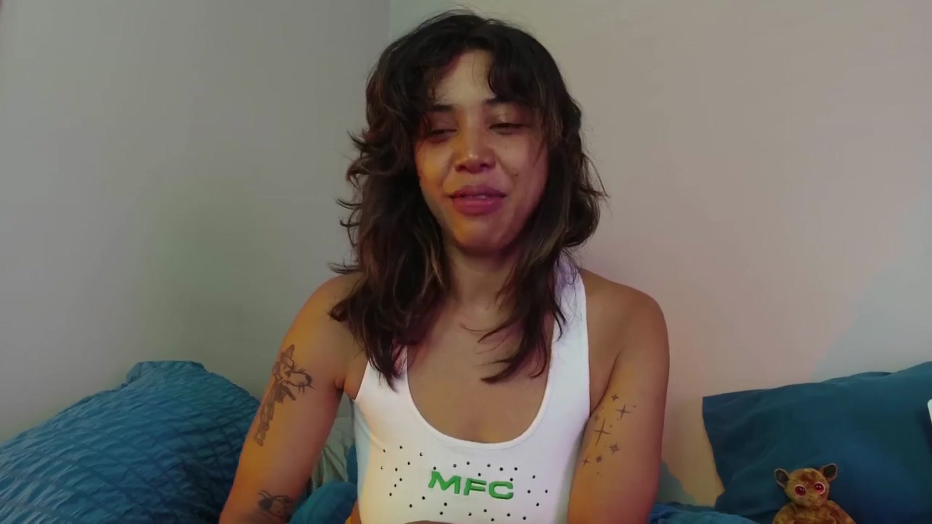 Gallery image thumbnail from KissingHigh's myfreecams stream on, 07/06/2025, 16:45 image 15 of 20