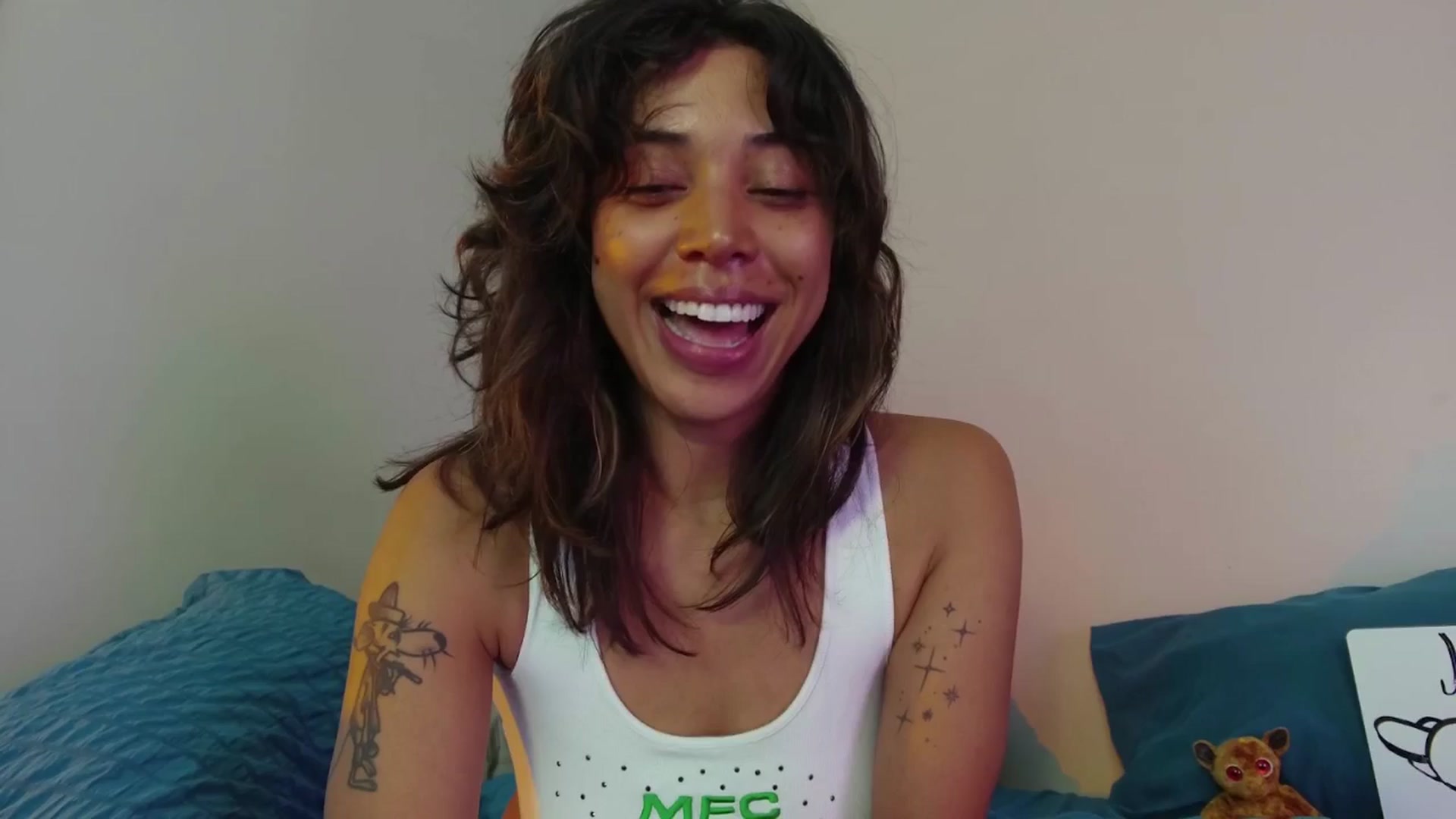 Gallery image thumbnail from KissingHigh's myfreecams stream on, 07/06/2025, 16:45 image 1 of 20