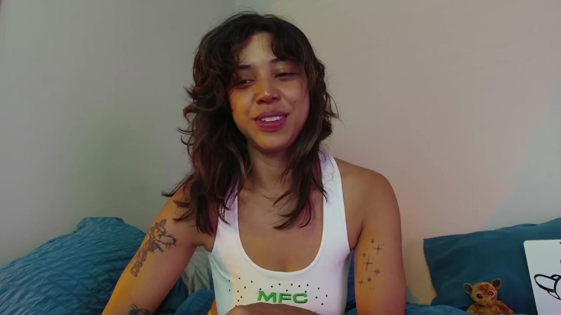 Gallery image thumbnail from KissingHigh's myfreecams stream on, 07/06/2025, 16:45 image 14 of 20