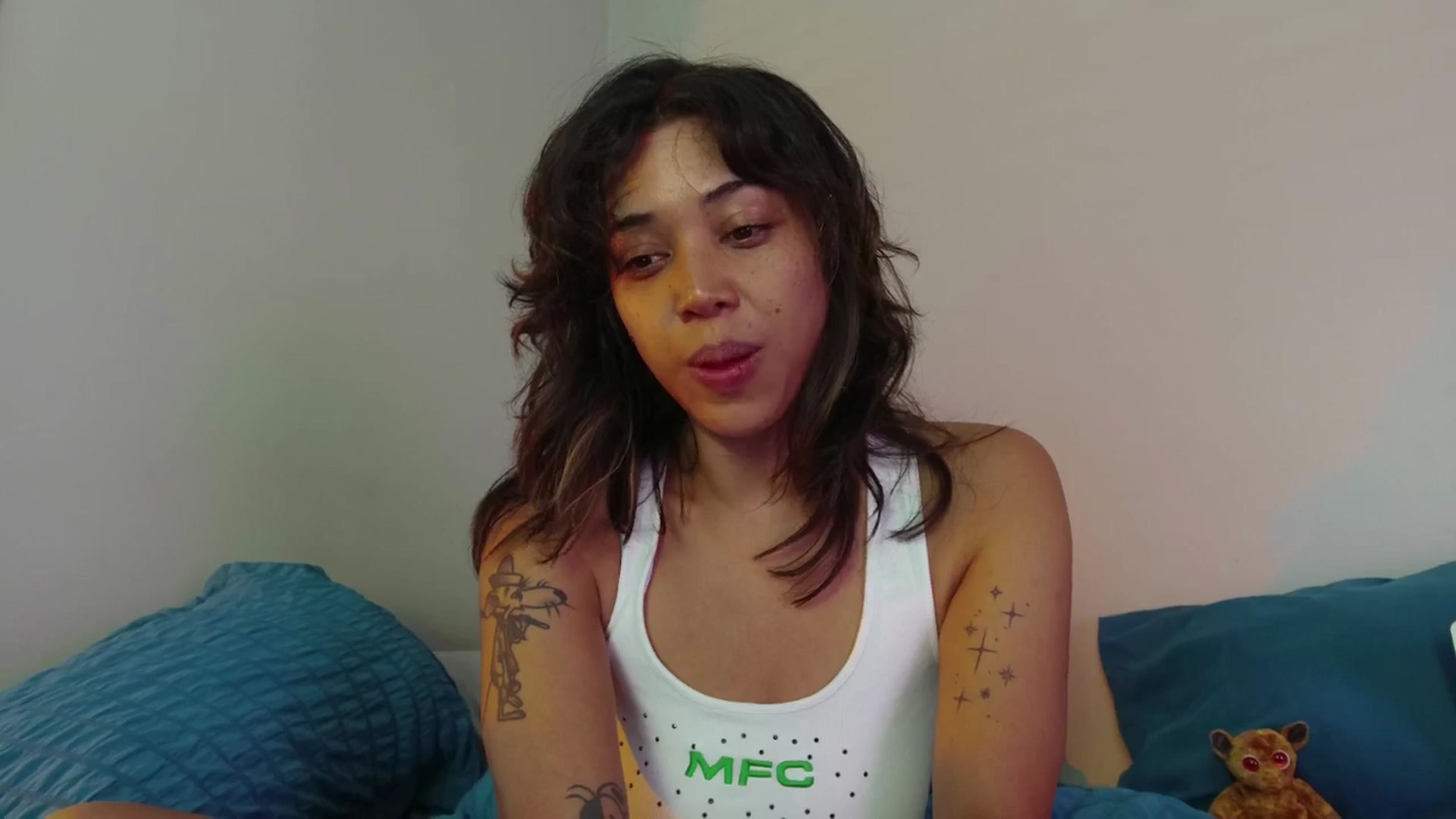 Gallery image thumbnail from KissingHigh's myfreecams stream on, 07/06/2025, 16:45 image 19 of 20