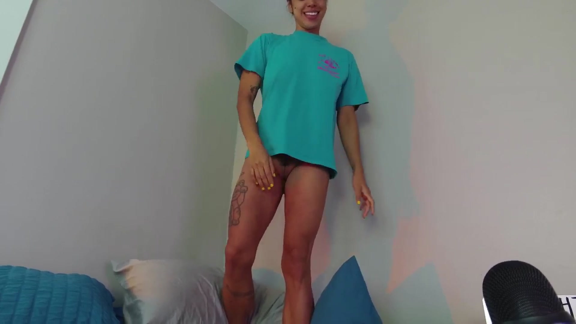 Gallery image thumbnail from KissingHigh's myfreecams stream on, 07/07/2025, 17:17 image 7 of 20