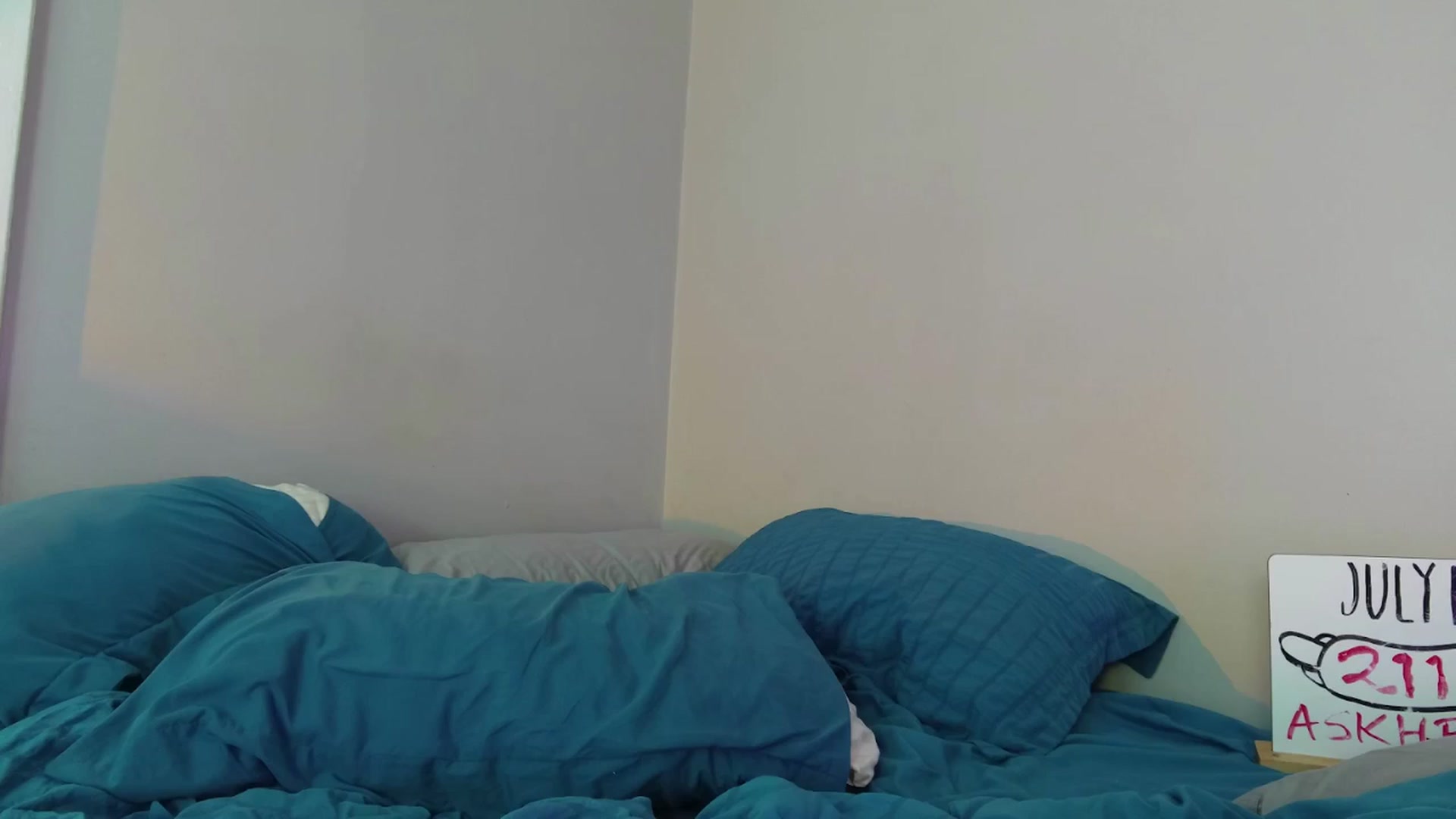 Gallery image thumbnail from KissingHigh's myfreecams stream on, 07/13/2025, 18:16 image 14 of 20