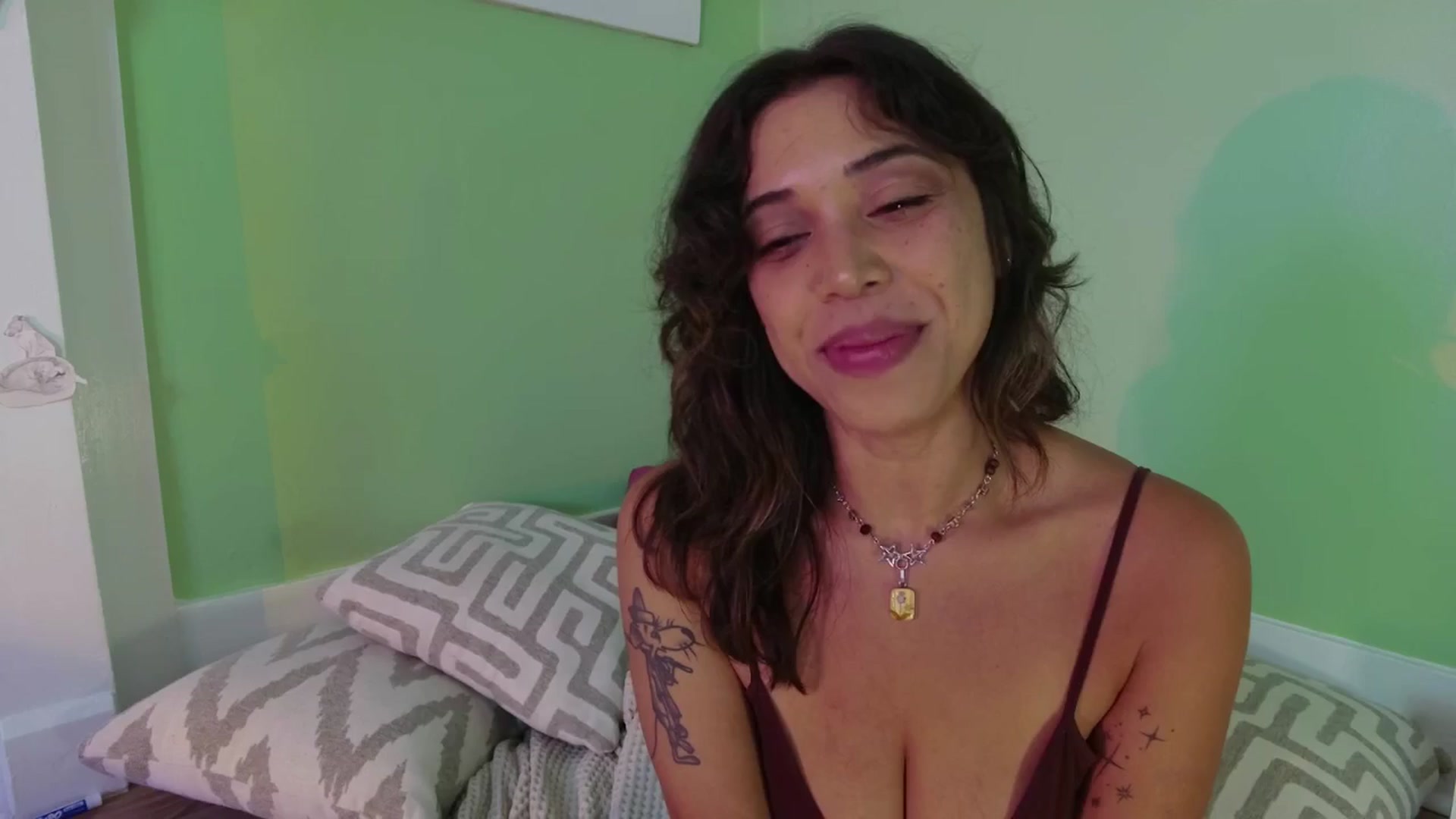 Gallery image thumbnail from KissingHigh's myfreecams stream on, 08/06/2025, 02:57 image 5 of 20