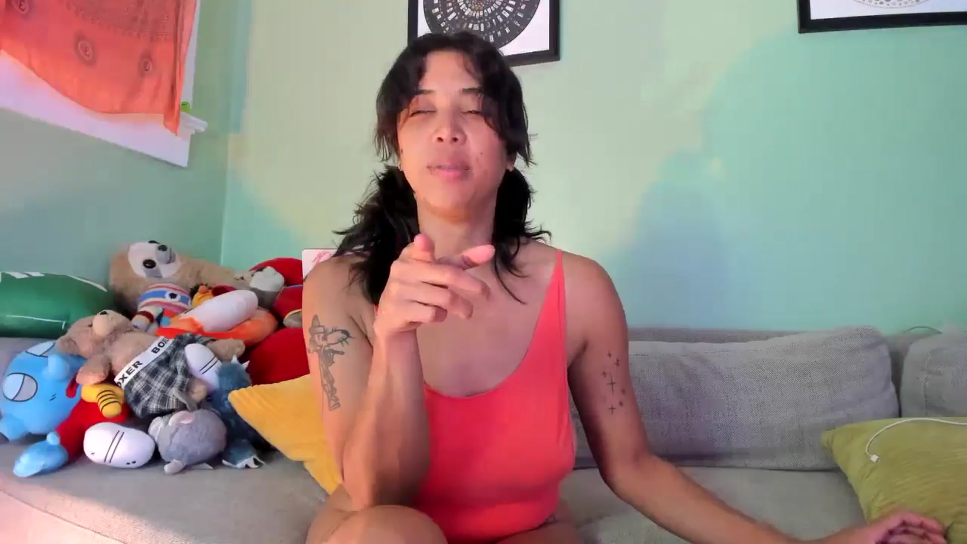 Gallery image thumbnail from KissingHigh's myfreecams stream on, 11/14/2025, 03:55 image 12 of 20